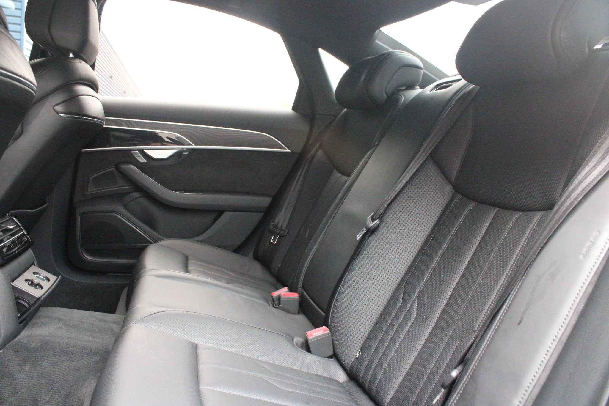 Hoofdafbeelding Audi A8