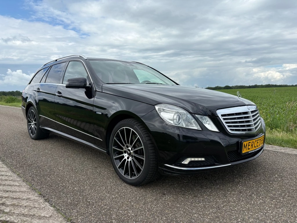 Hoofdafbeelding Mercedes-Benz E-Klasse