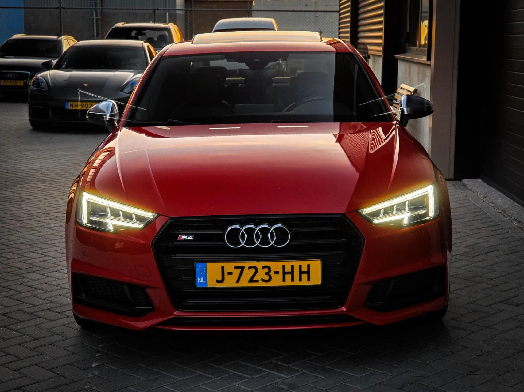 Hoofdafbeelding Audi S4