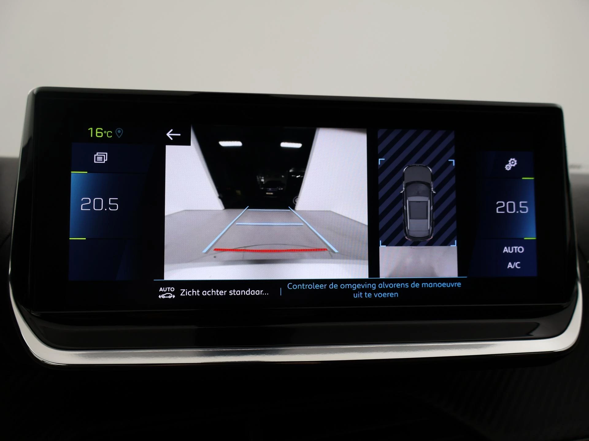 Hoofdafbeelding Peugeot e-2008