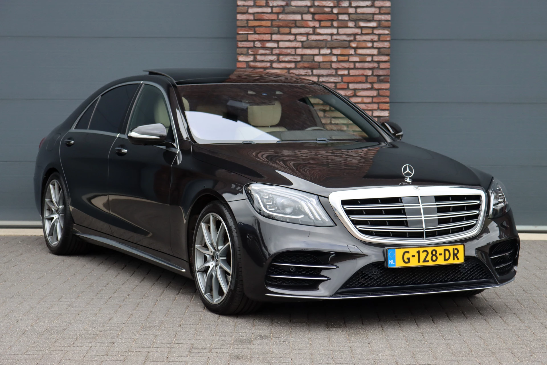 Hoofdafbeelding Mercedes-Benz S-Klasse