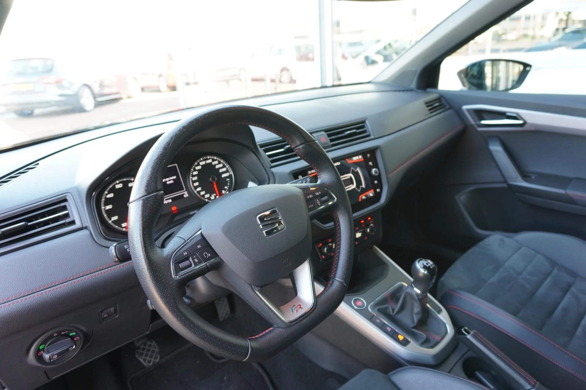 Hoofdafbeelding SEAT Arona