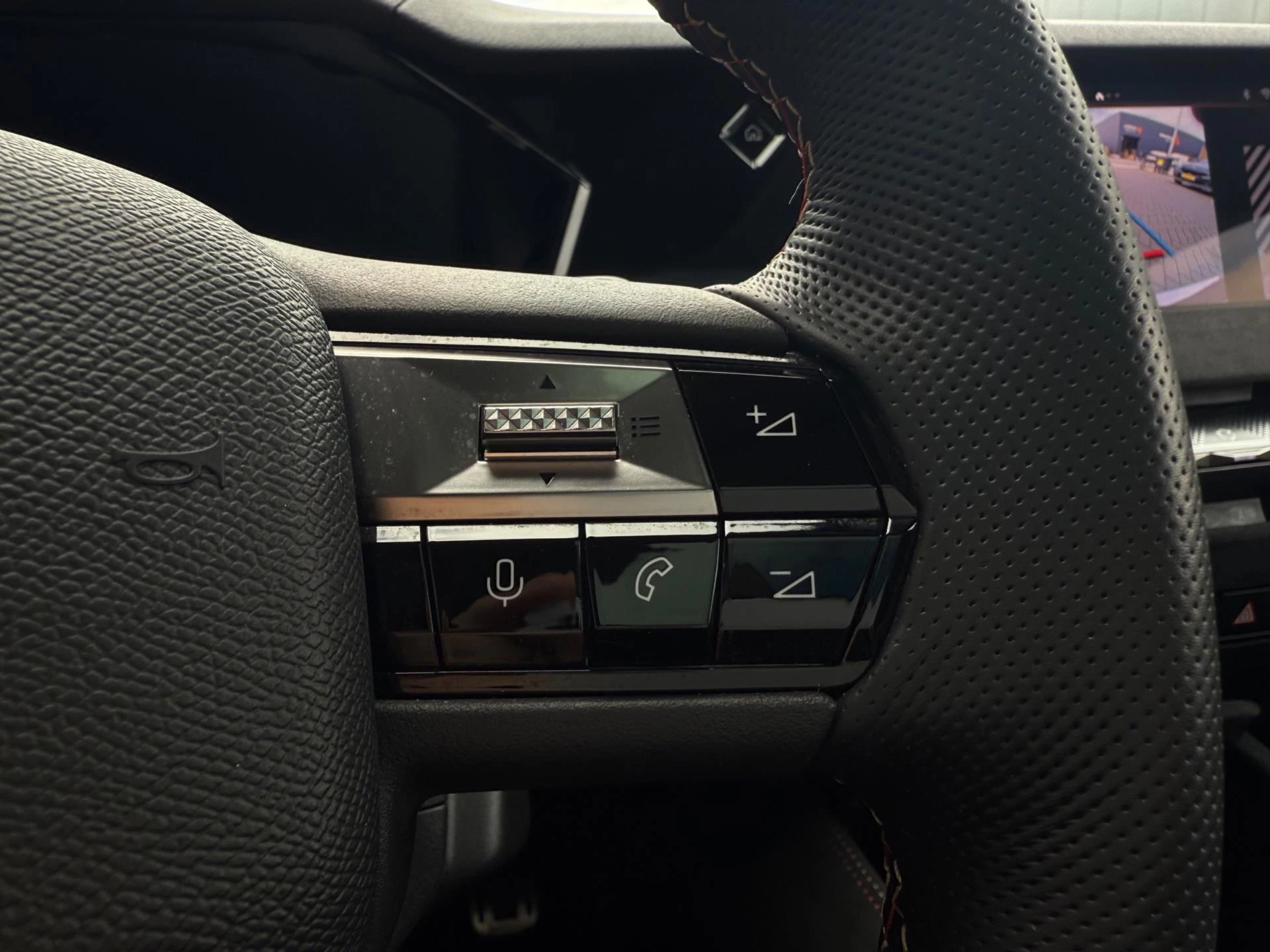 Hoofdafbeelding DS DS 4