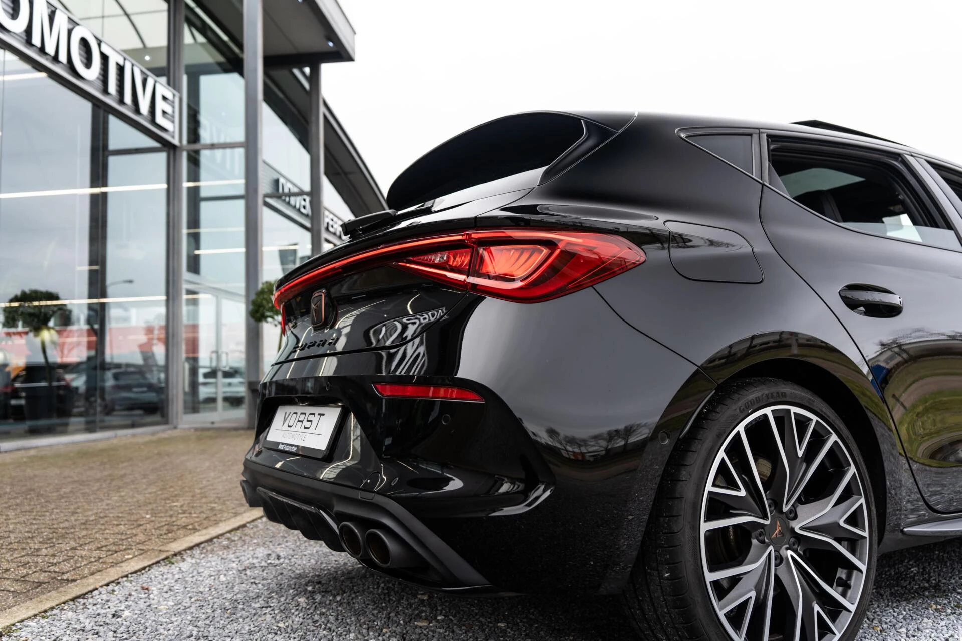 Hoofdafbeelding CUPRA Leon