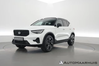 Hoofdafbeelding Volvo XC40 Volvo XC40 2.0 B3 Ultra Black Edition | Pano | Harman Kardon | 360cam | Memory | Stoel-Stuurverw. | Adapt. Cruise | Keyless