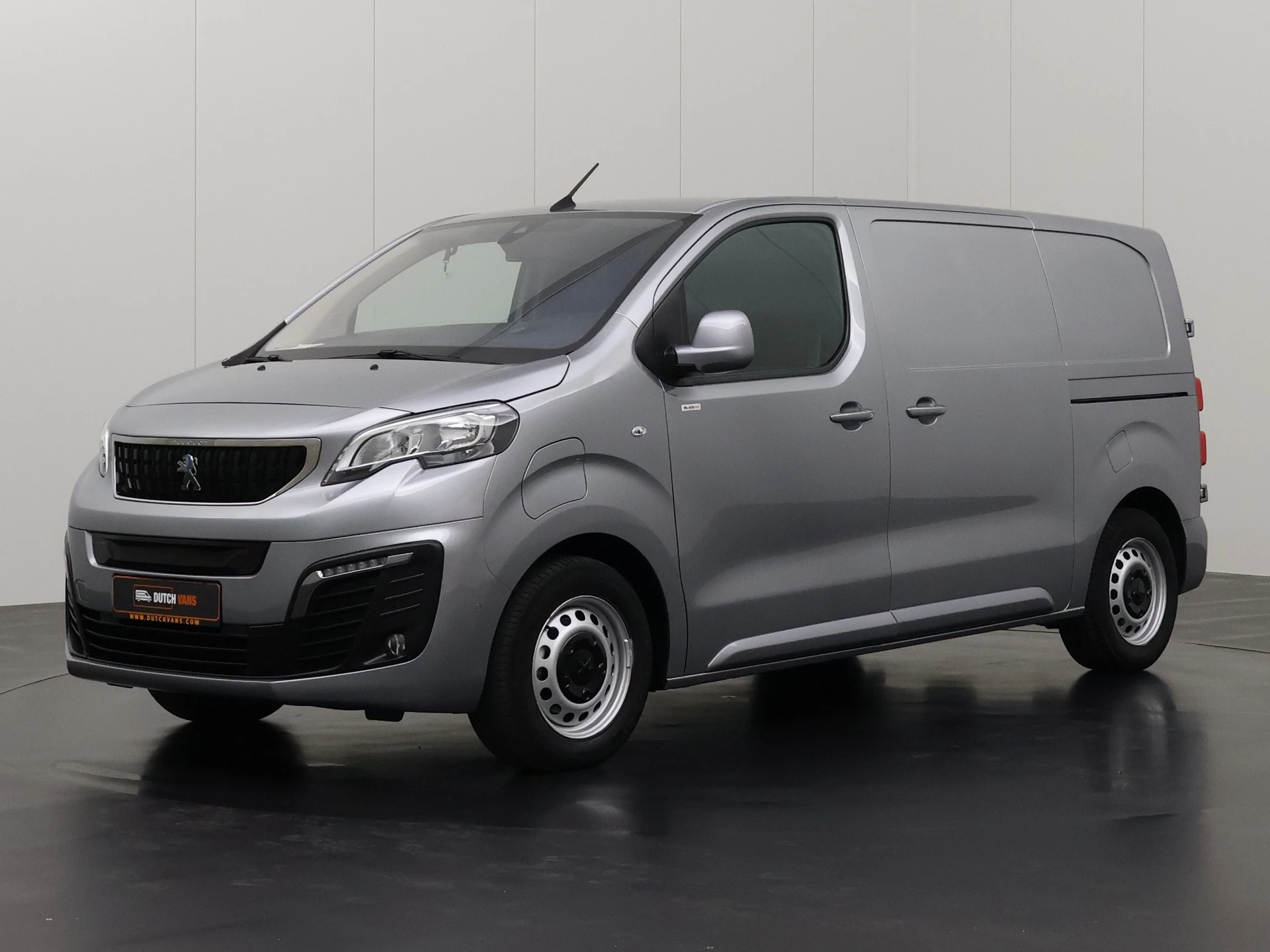 Hoofdafbeelding Peugeot e-Expert