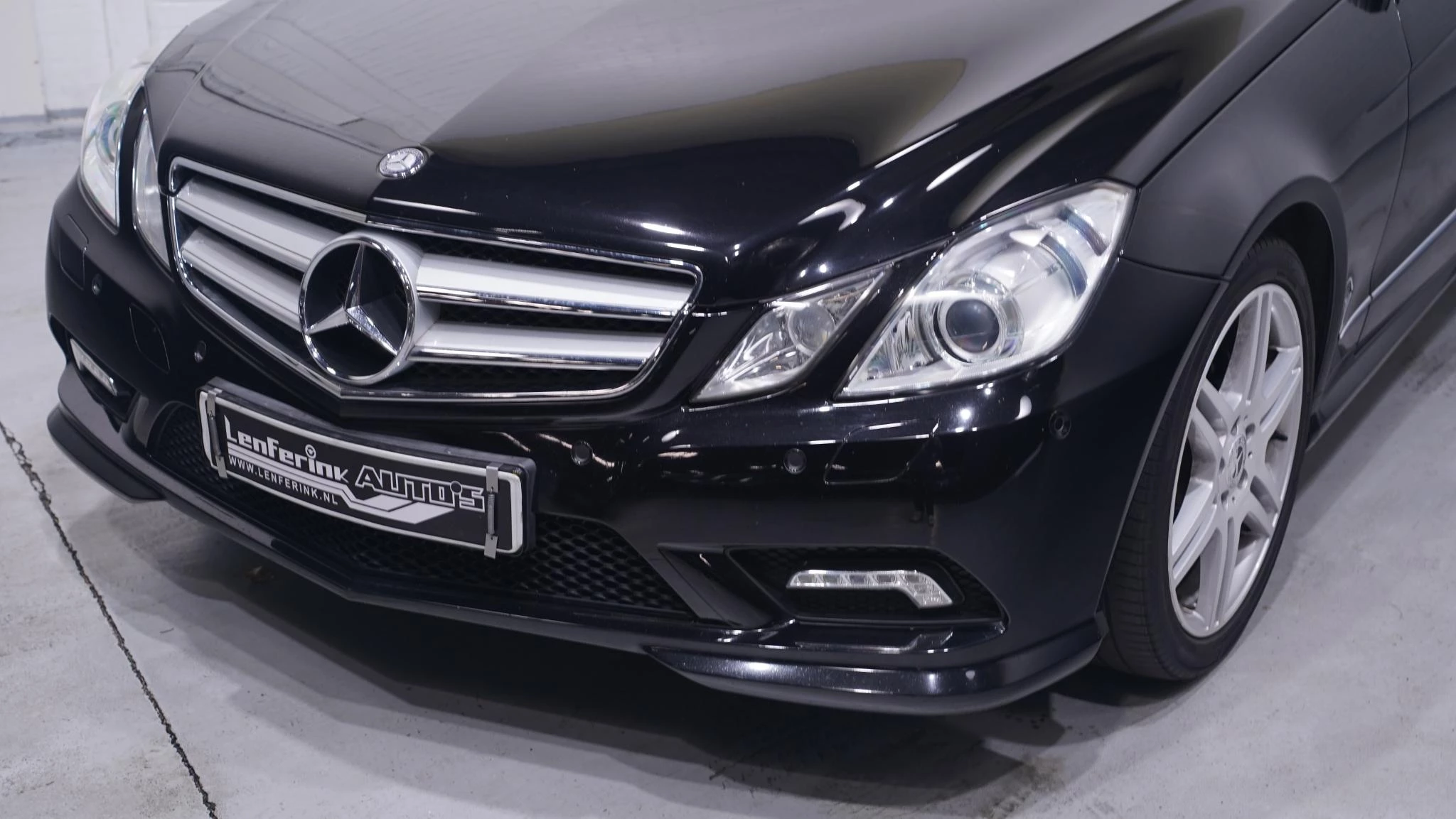 Hoofdafbeelding Mercedes-Benz E-Klasse