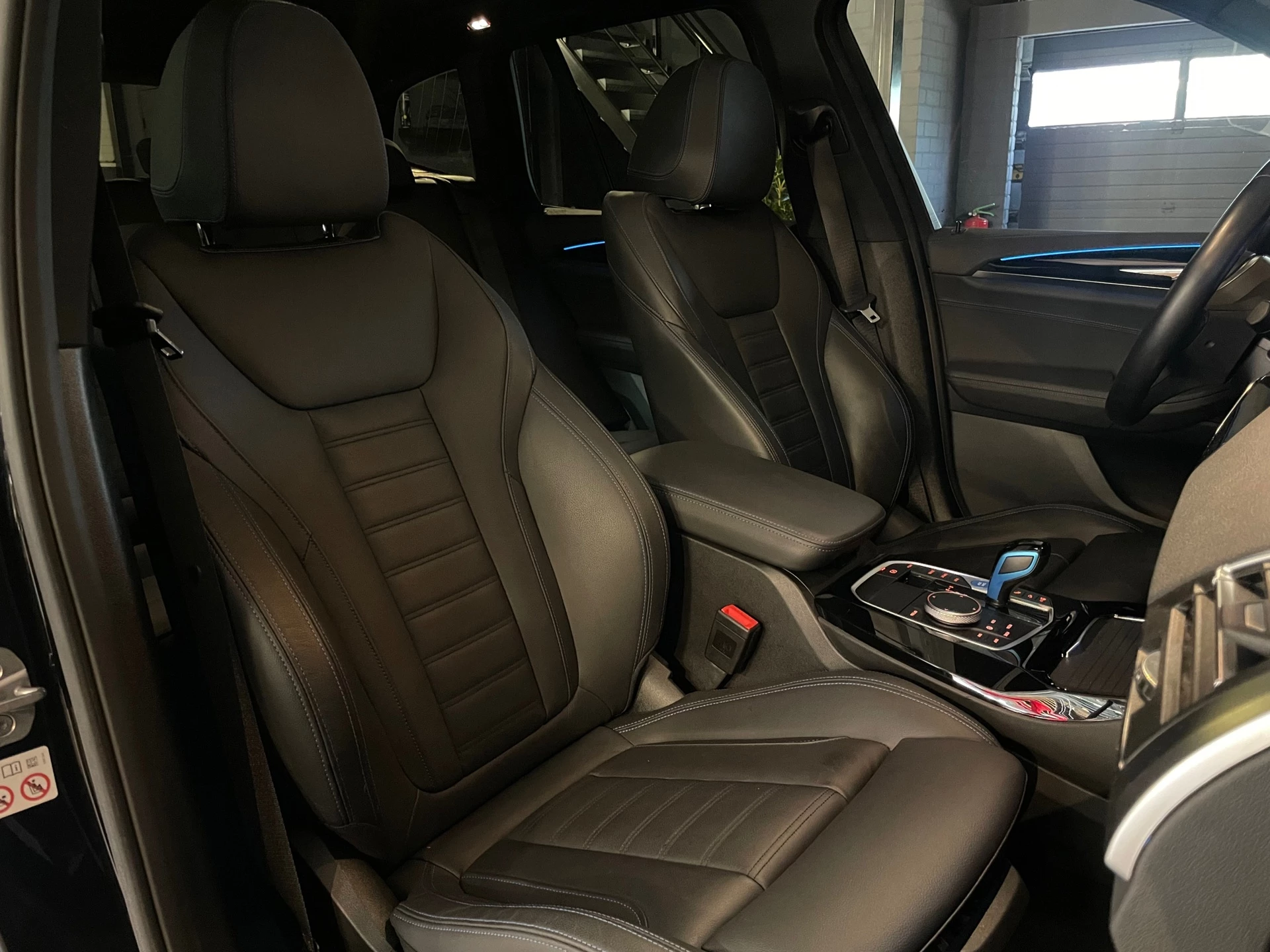 Hoofdafbeelding BMW iX3