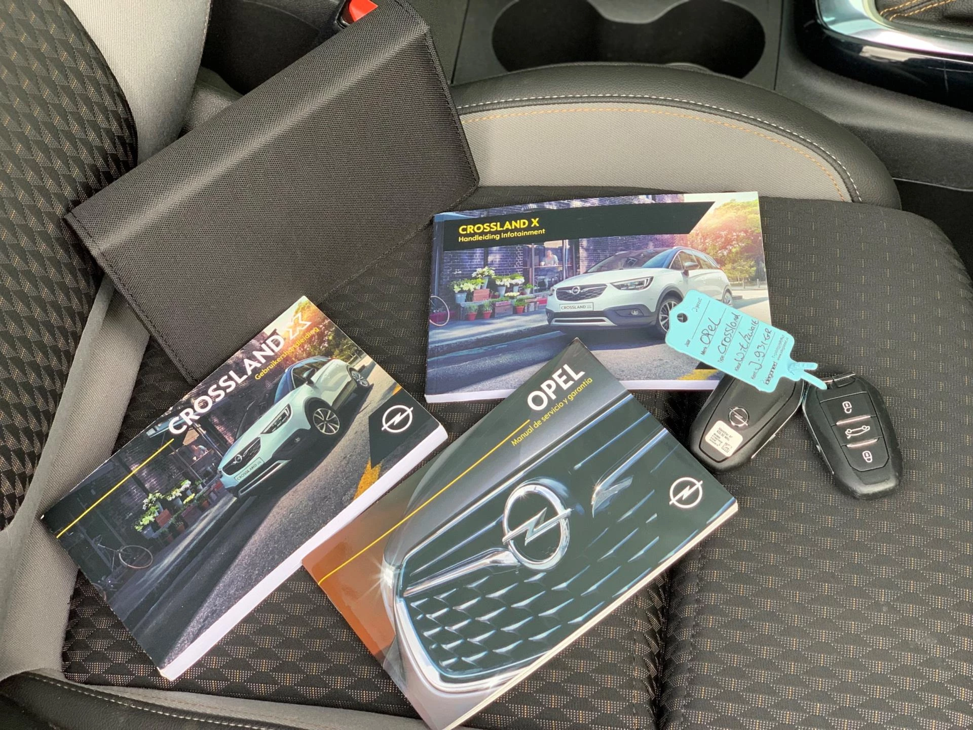 Hoofdafbeelding Opel Crossland X