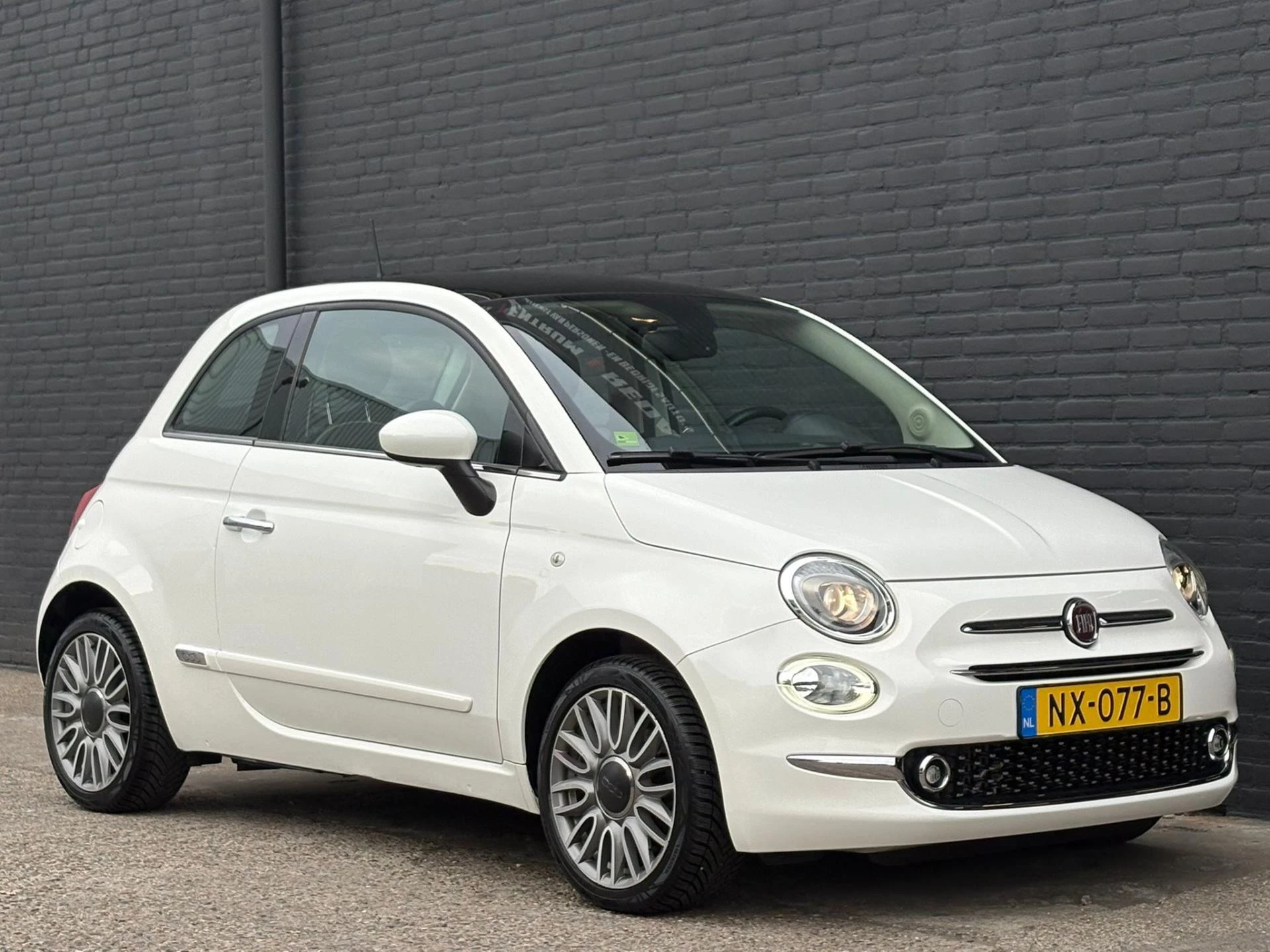 Hoofdafbeelding Fiat 500
