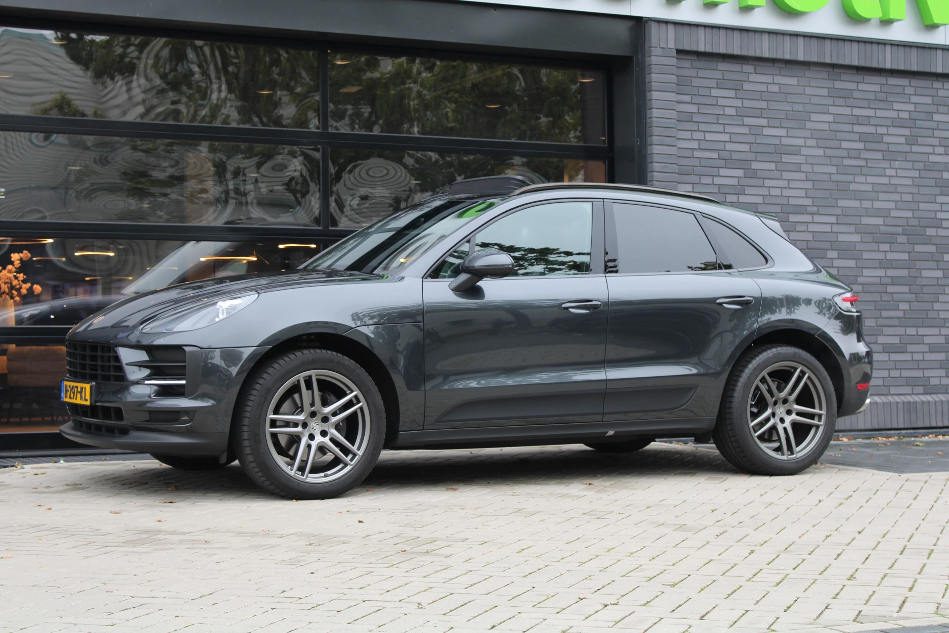 Hoofdafbeelding Porsche Macan