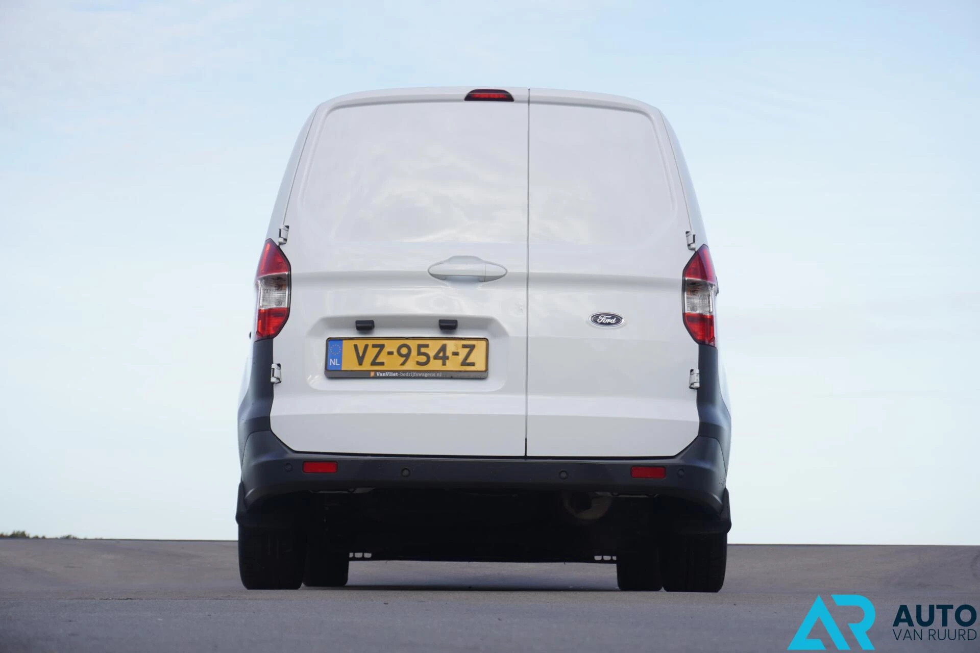 Hoofdafbeelding Ford Transit Courier