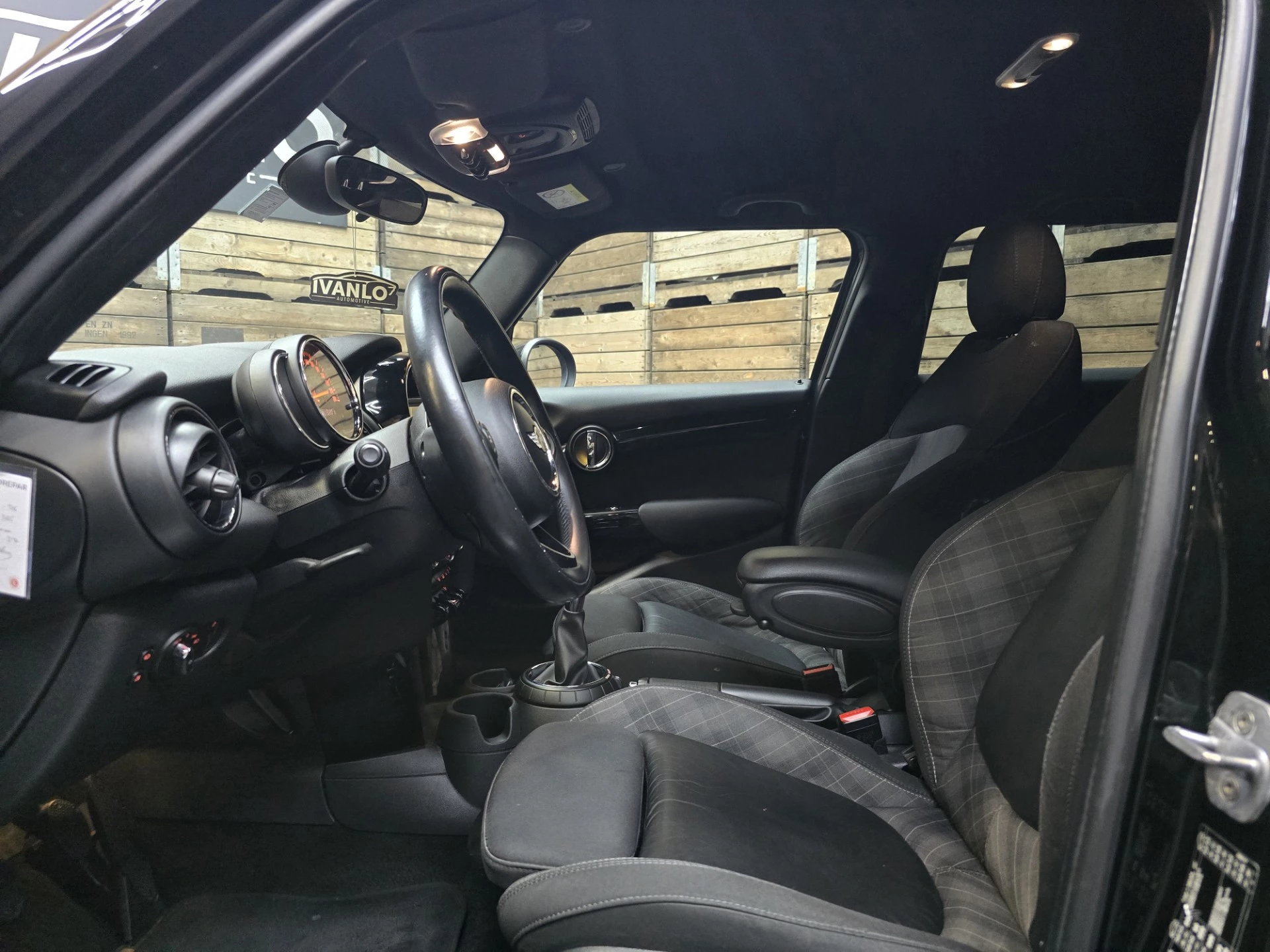 Hoofdafbeelding MINI 5-deurs