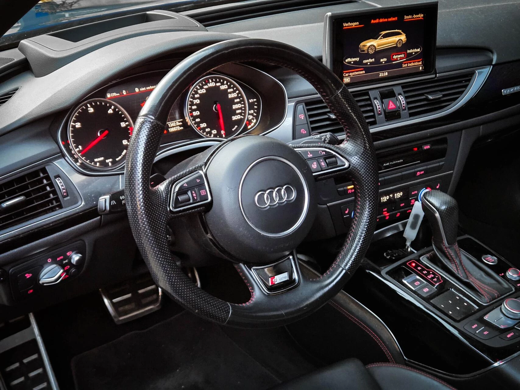 Hoofdafbeelding Audi A6