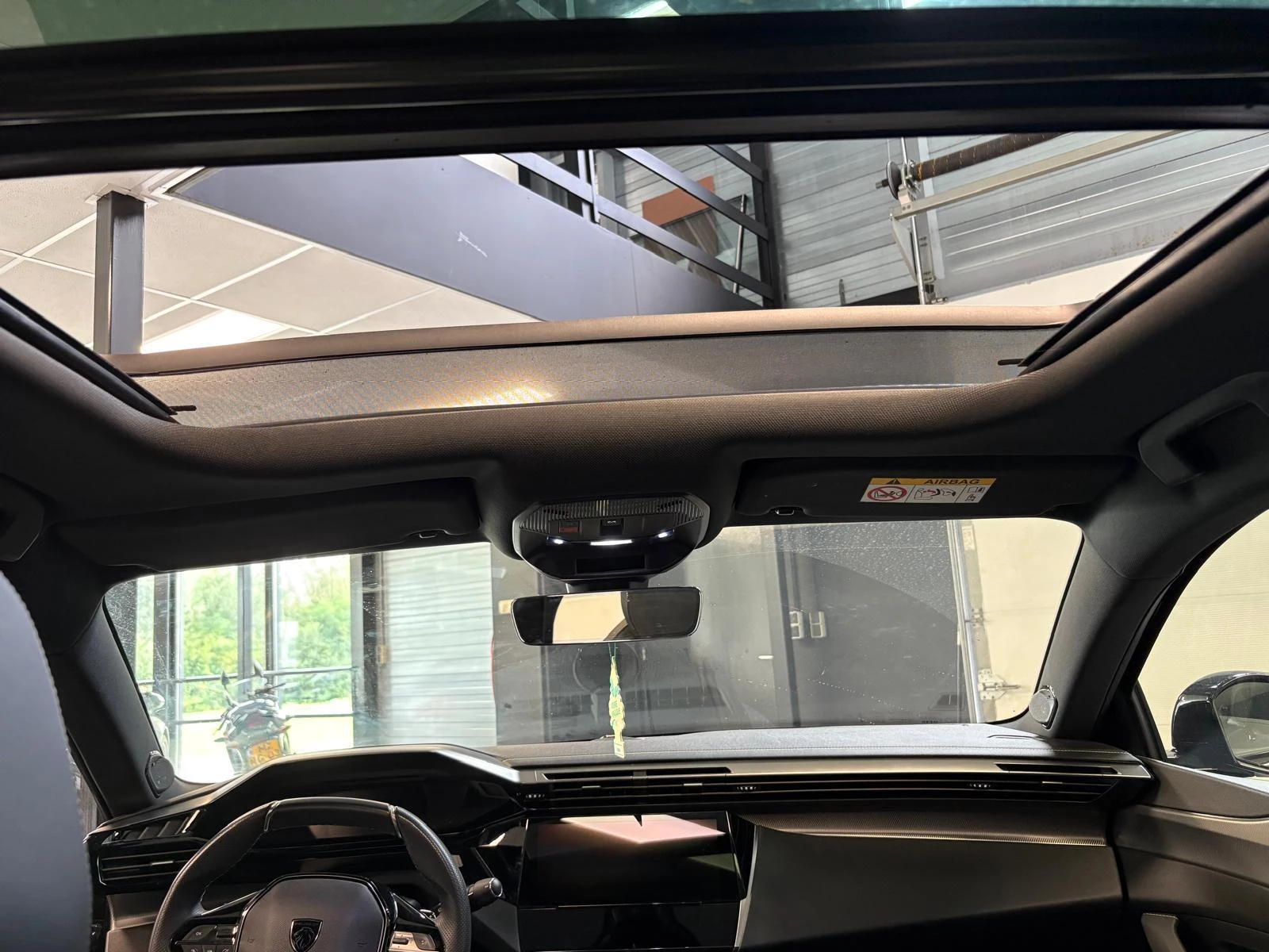 Hoofdafbeelding Peugeot 408