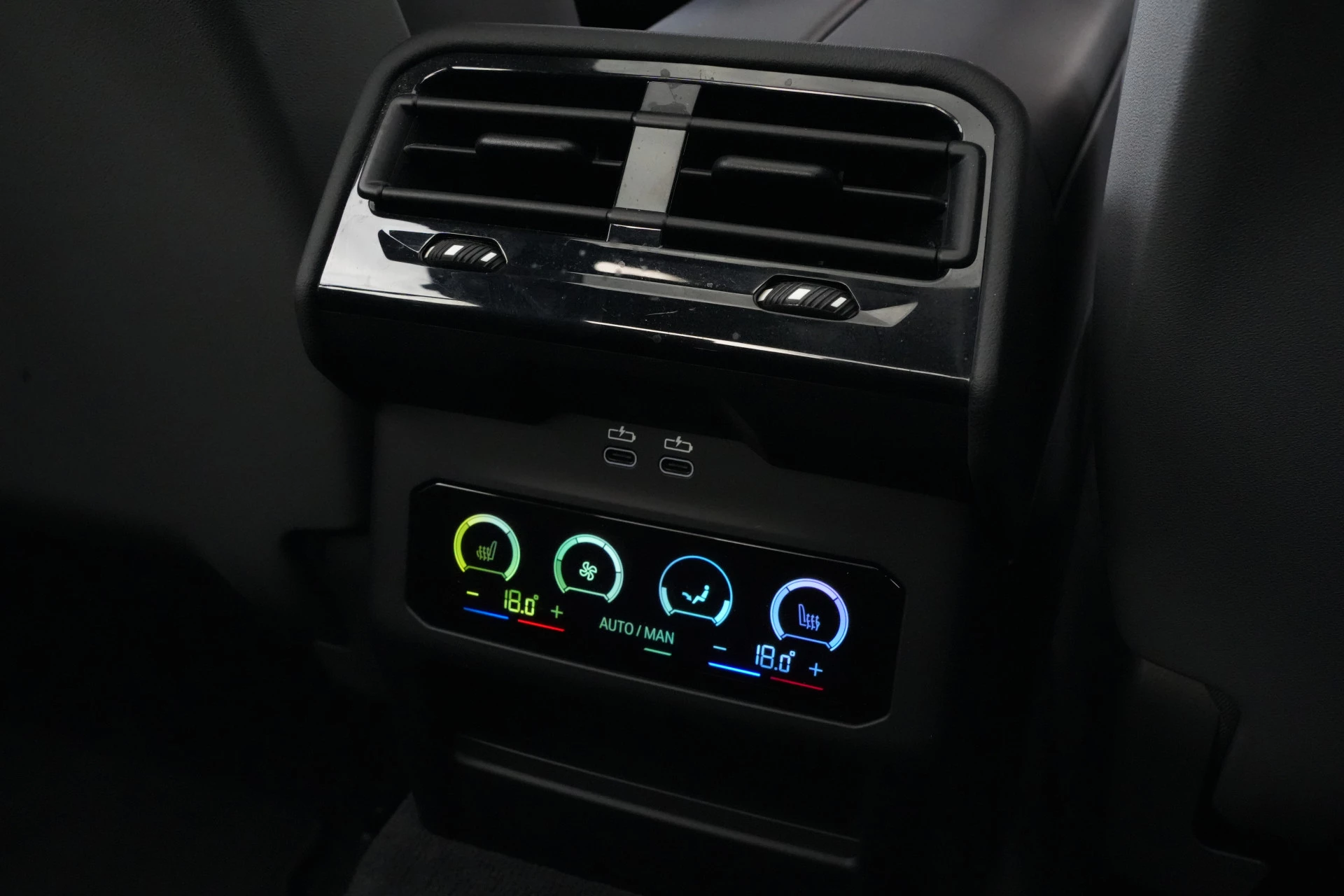 Hoofdafbeelding BMW i5