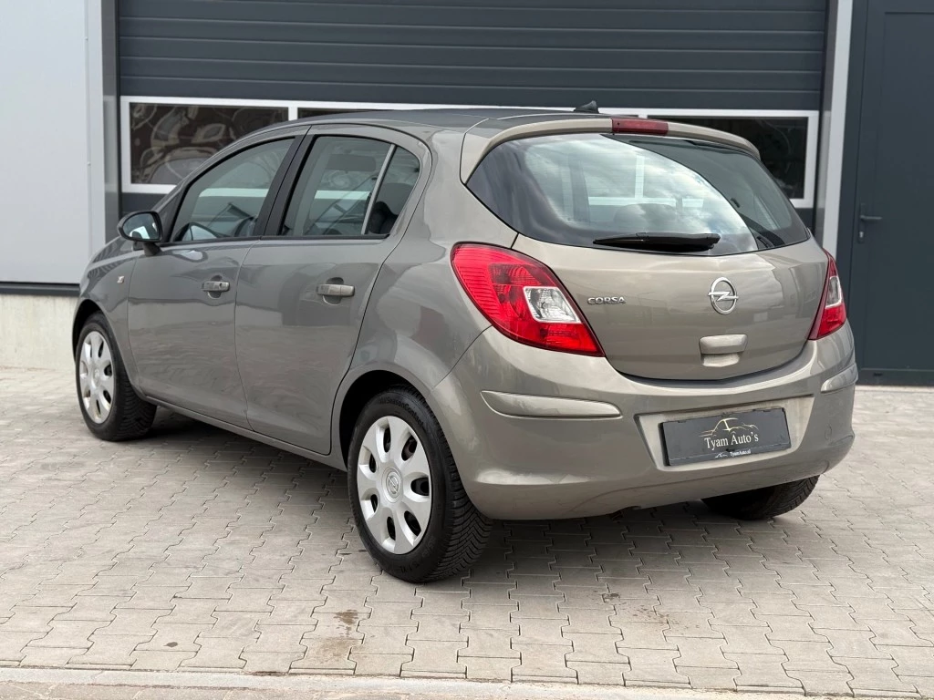 Hoofdafbeelding Opel Corsa