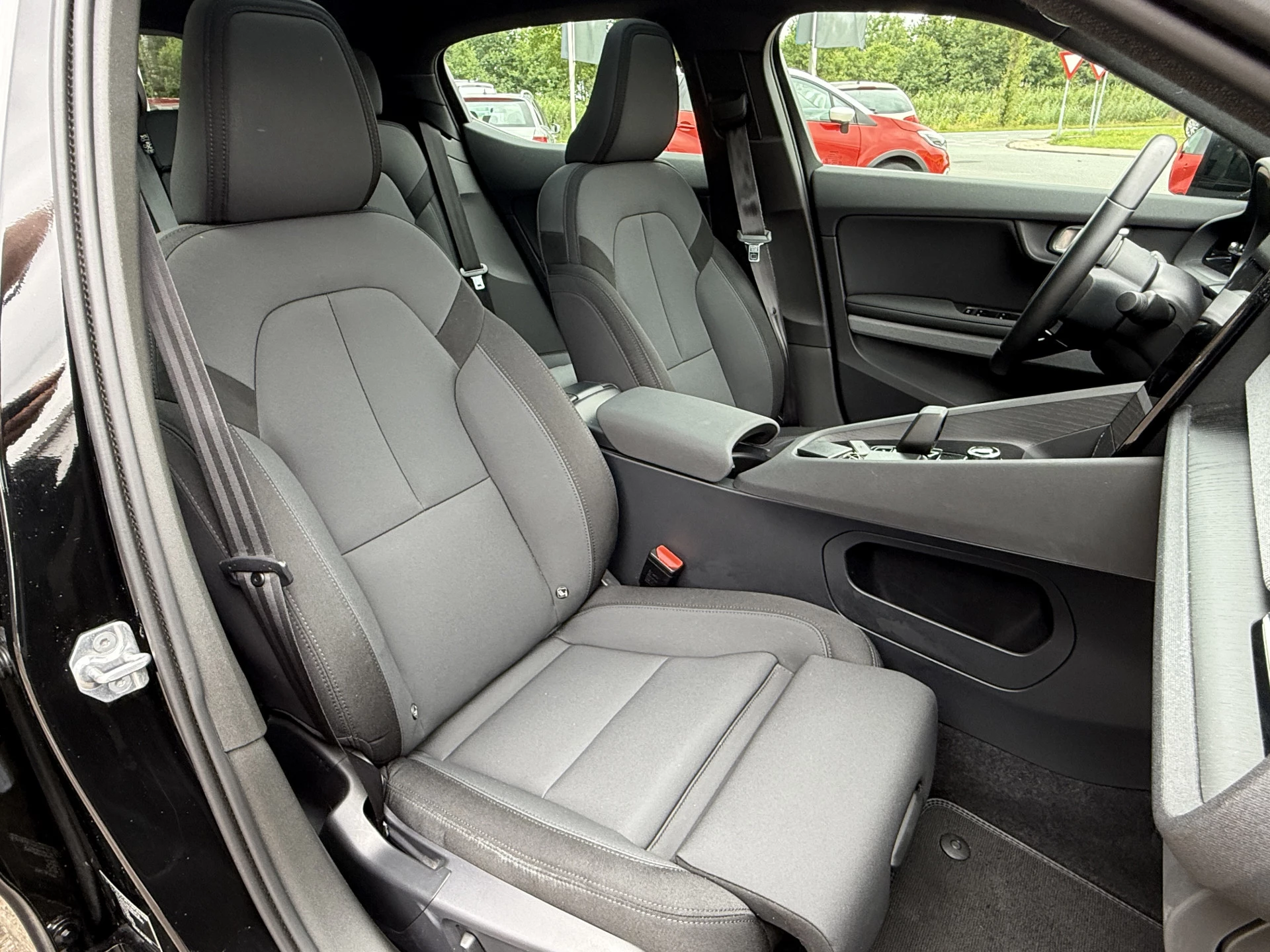 Hoofdafbeelding Polestar 2
