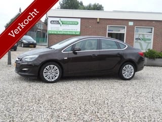 Opel Astra 1.4 Turbo Design Edition