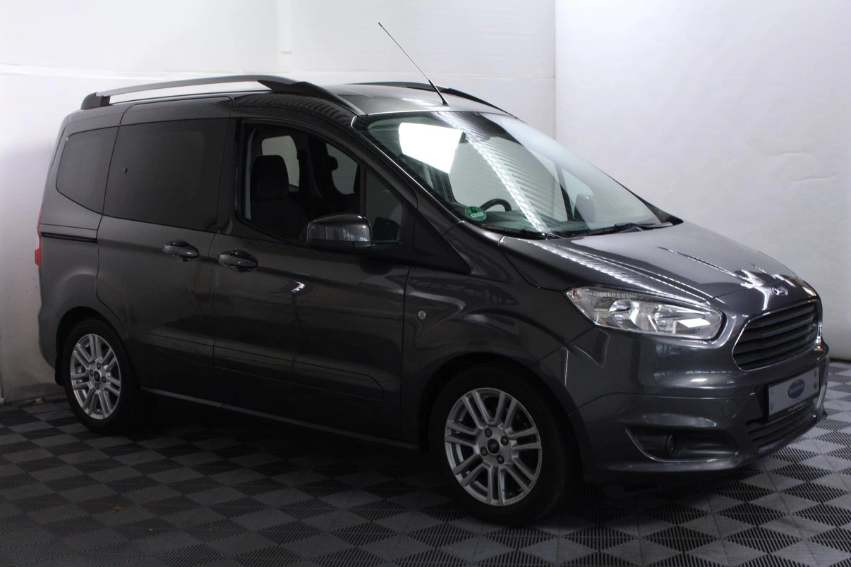 Hoofdafbeelding Ford Tourneo Courier