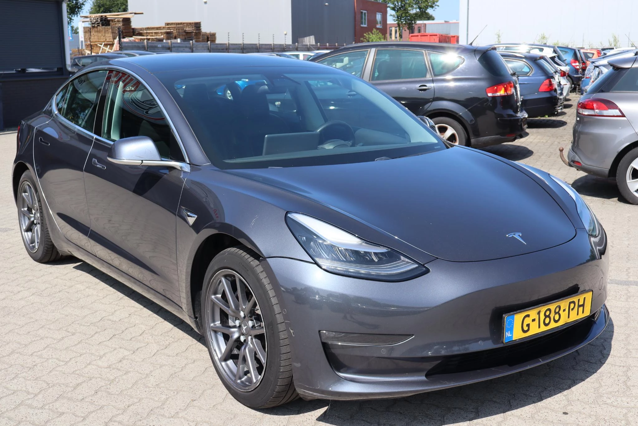 Hoofdafbeelding Tesla Model 3