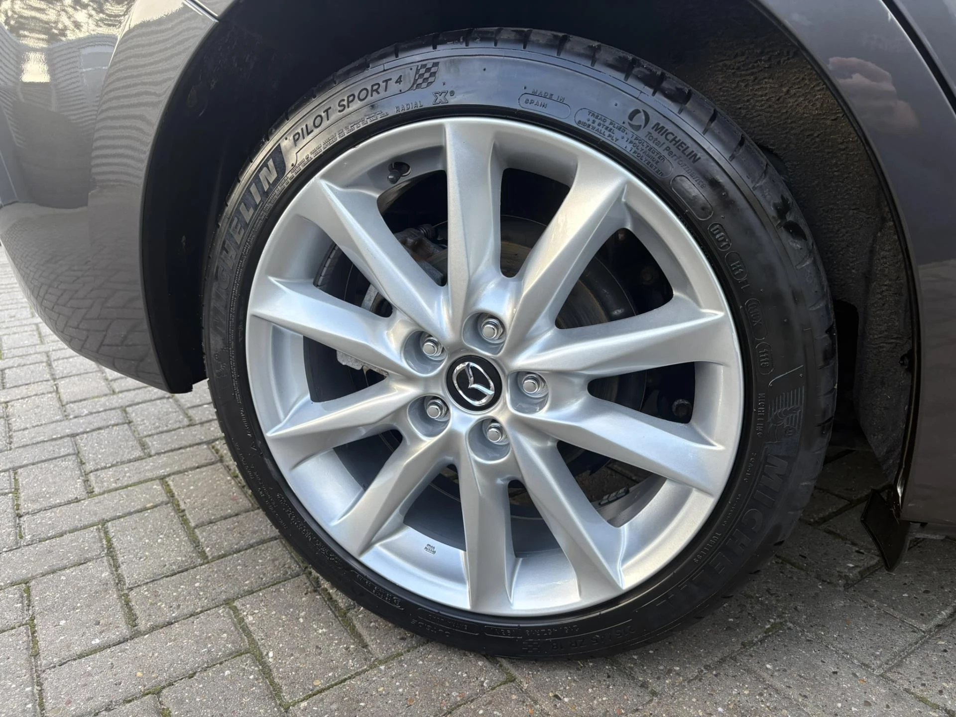 Hoofdafbeelding Mazda 3