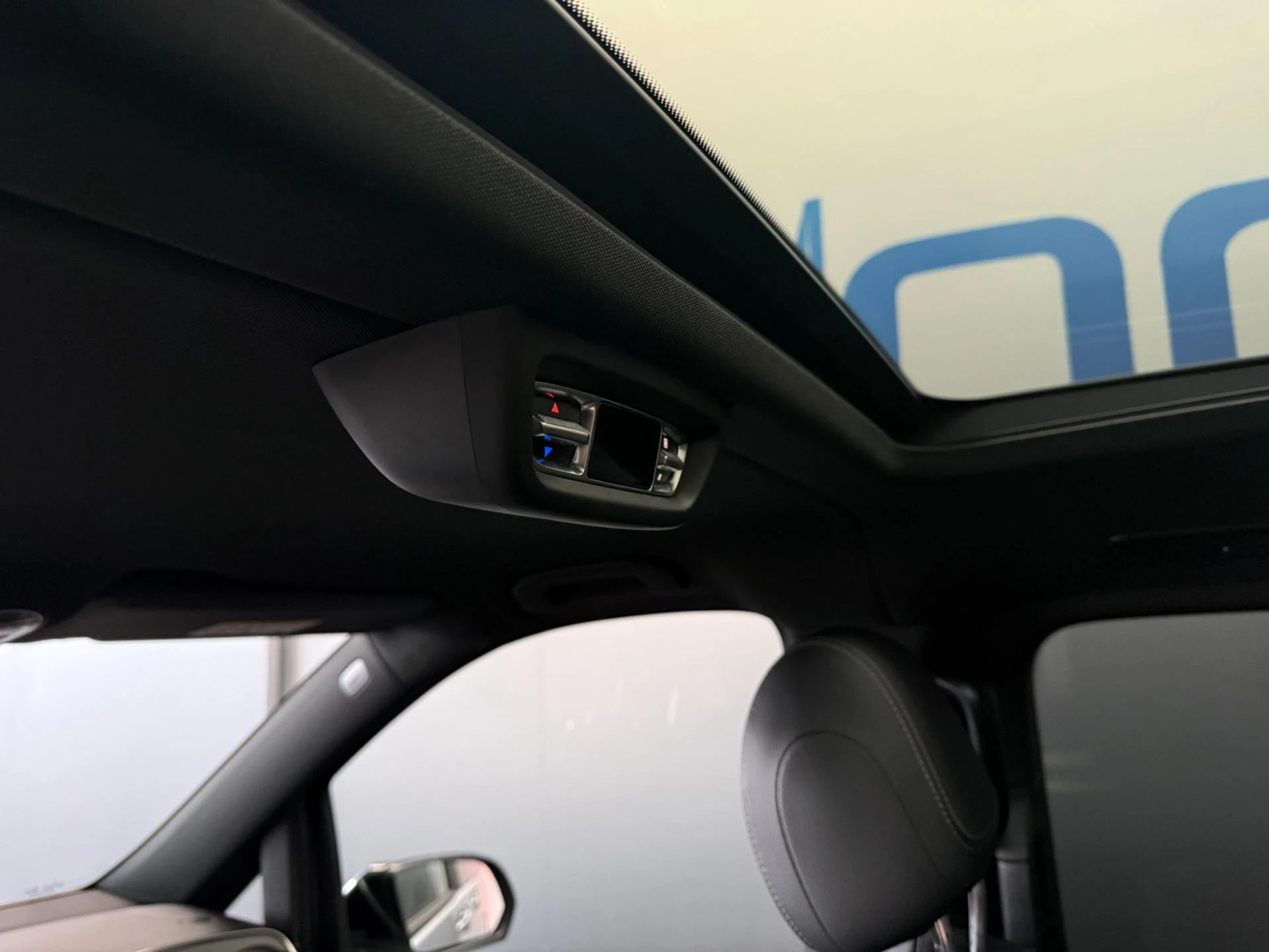 Hoofdafbeelding Mercedes-Benz EQV