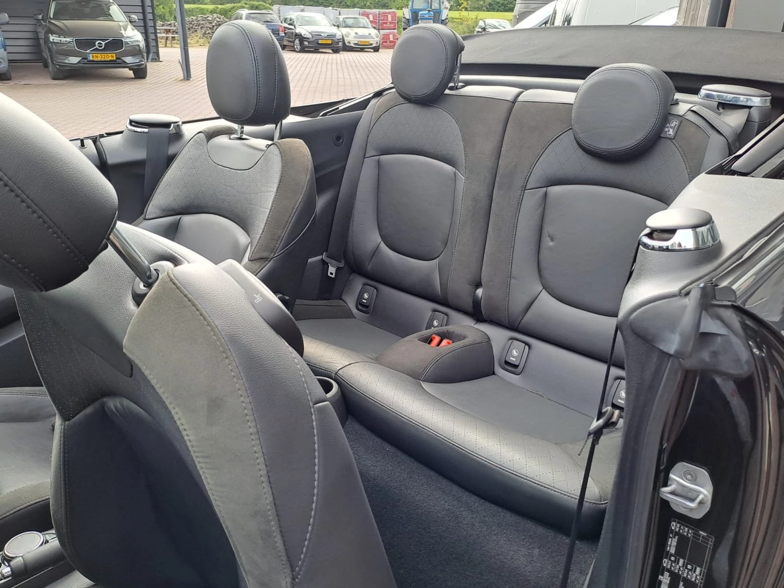 Hoofdafbeelding MINI Cooper S Cabrio