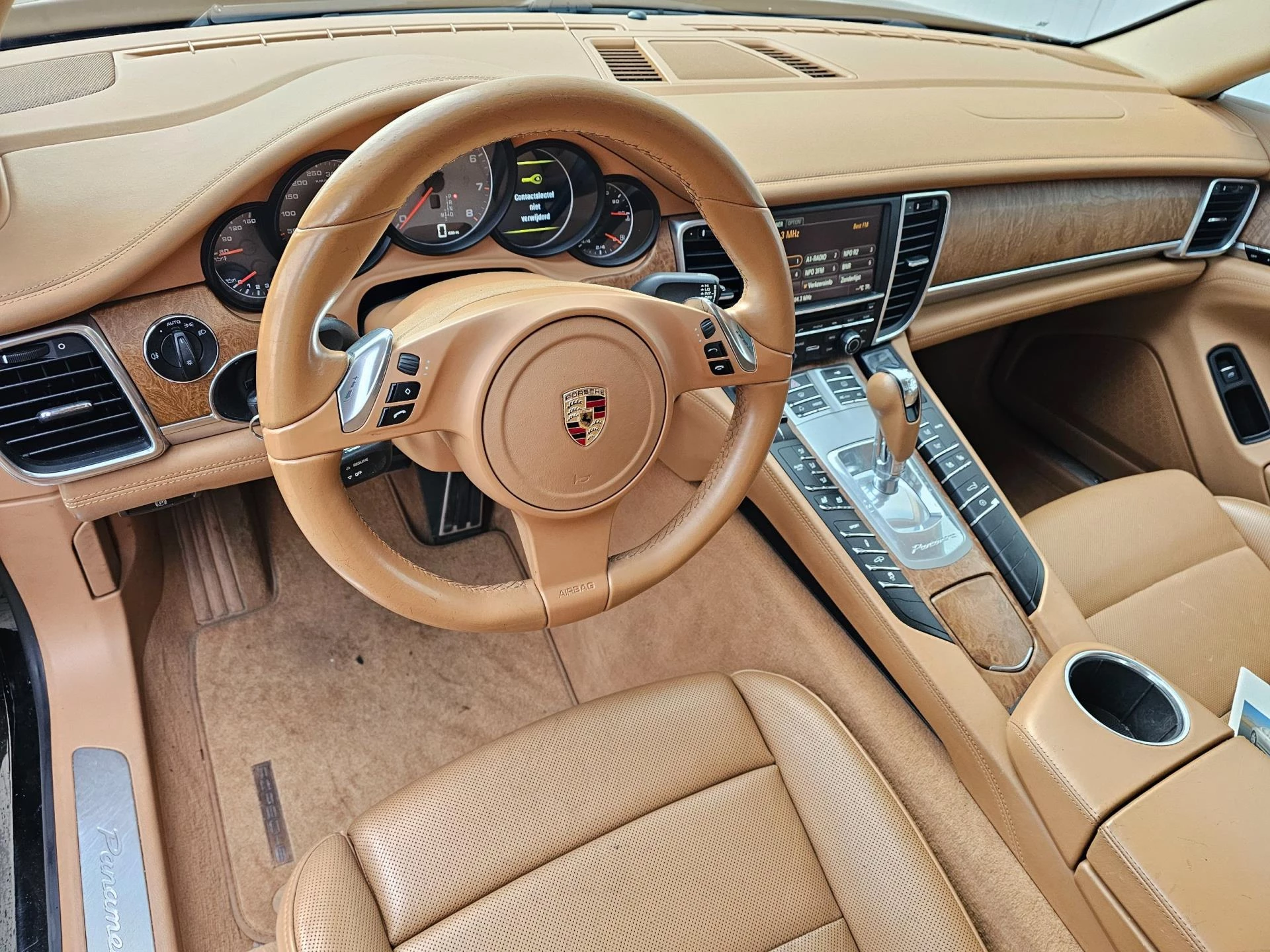 Hoofdafbeelding Porsche Panamera