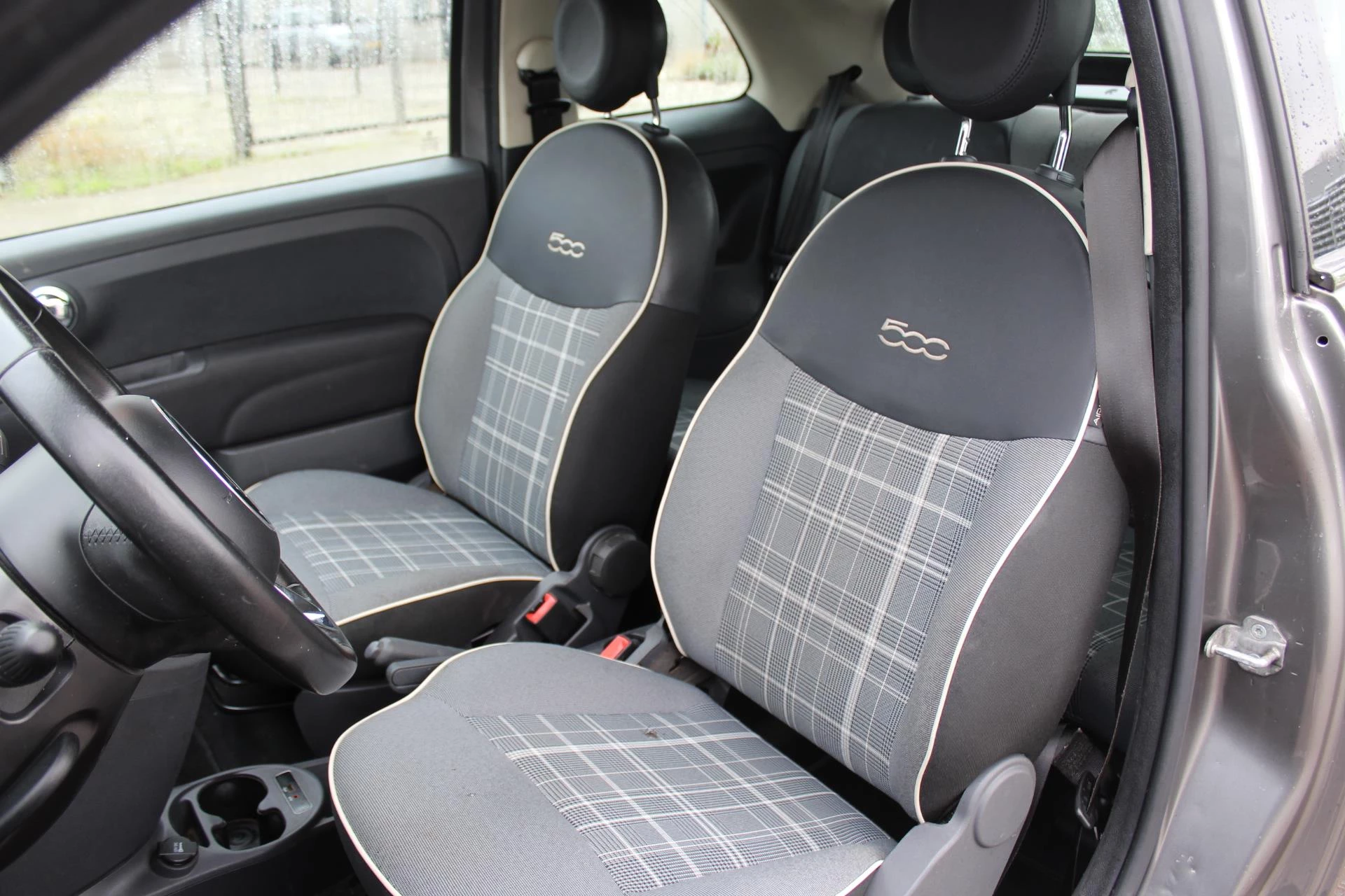 Hoofdafbeelding Fiat 500C