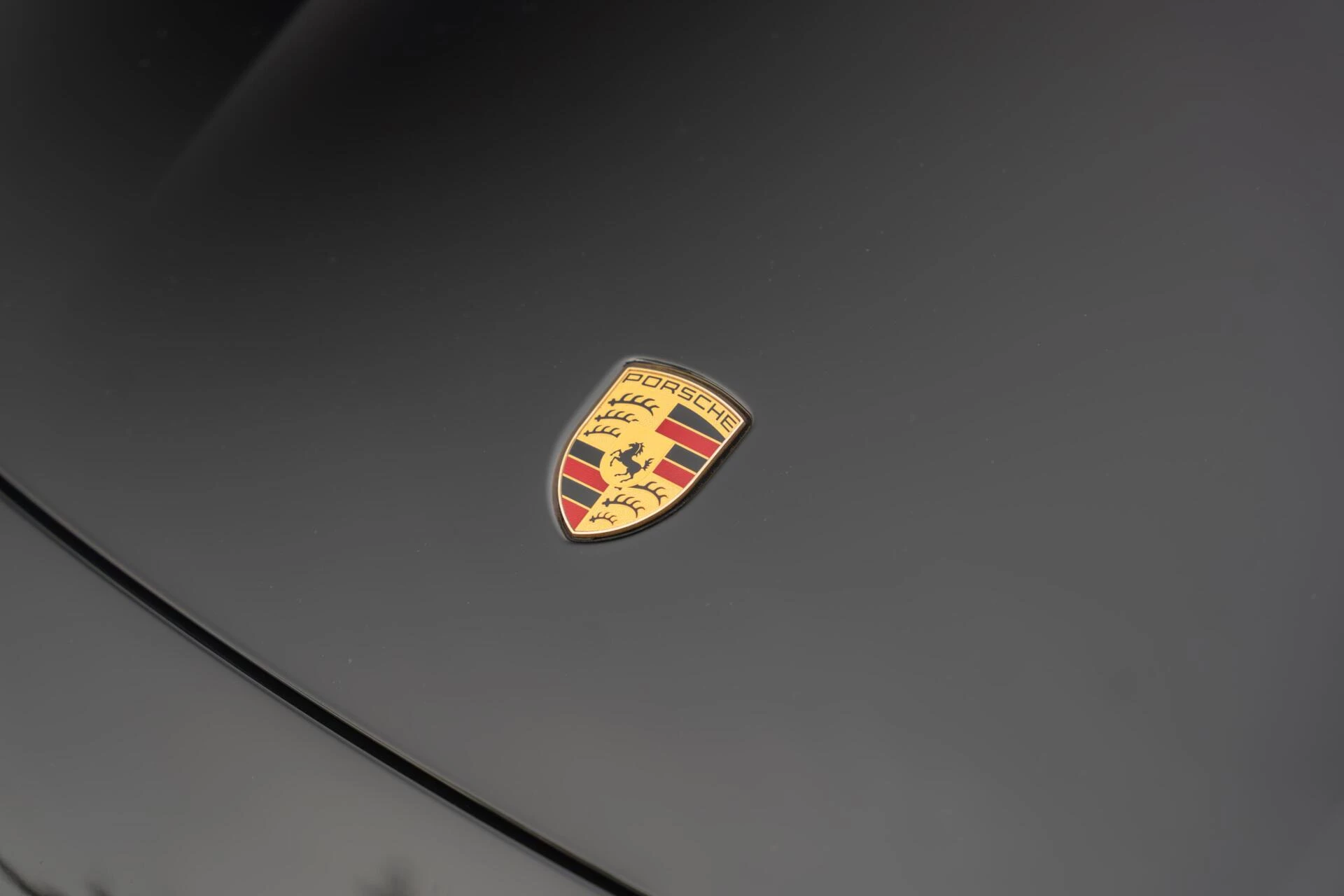 Hoofdafbeelding Porsche Taycan