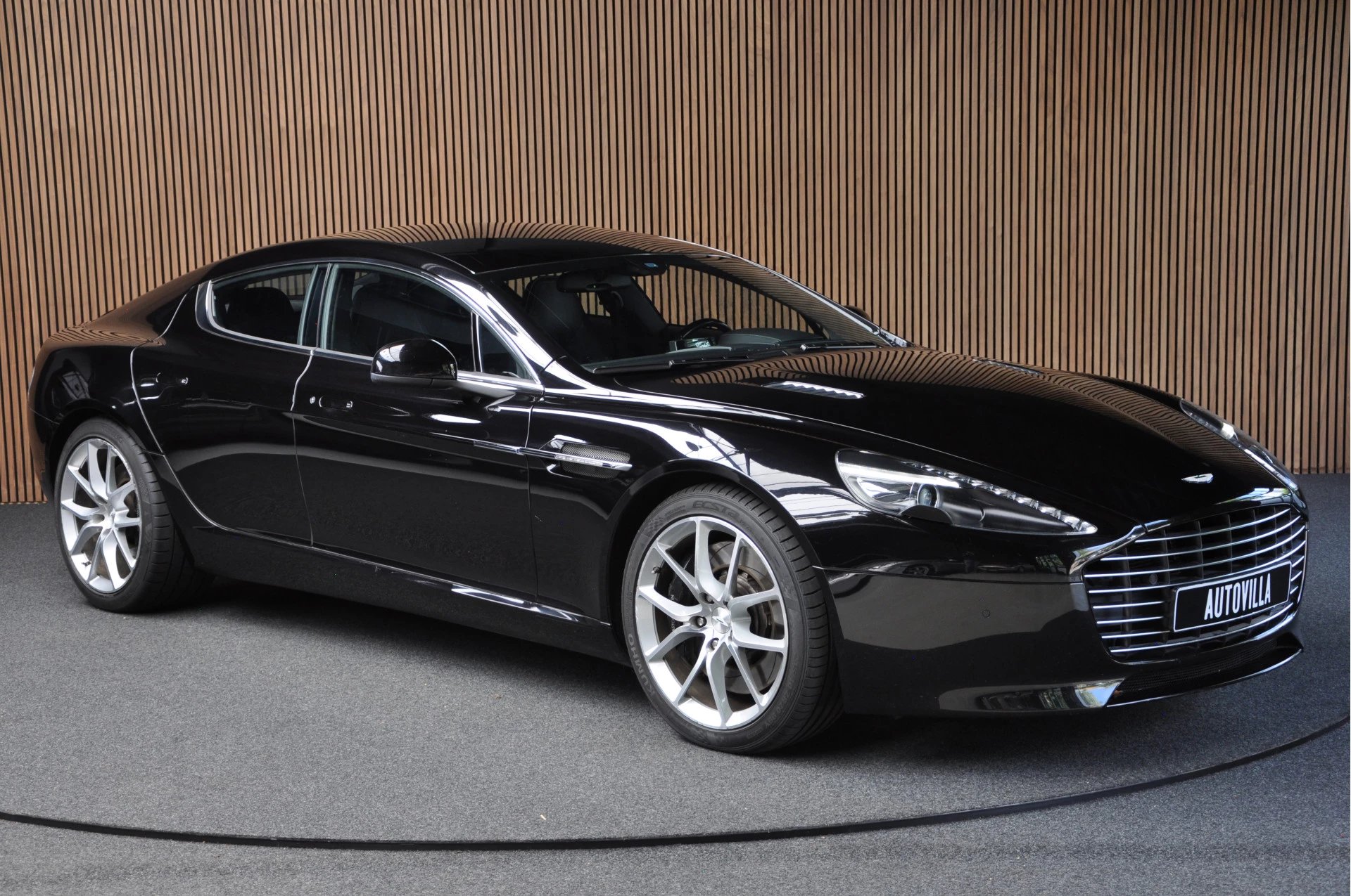 Hoofdafbeelding Aston Martin Rapide