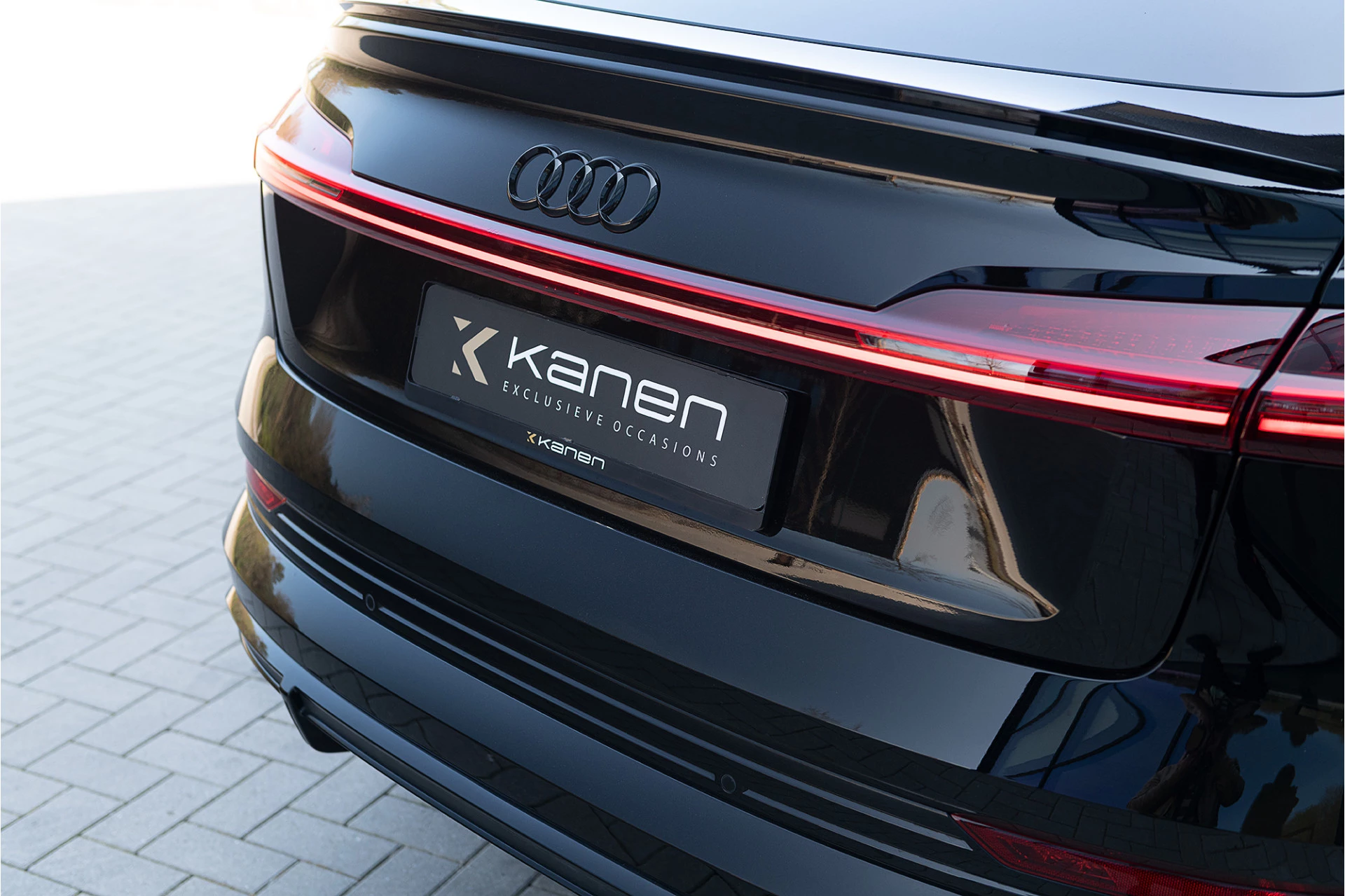 Hoofdafbeelding Audi e-tron
