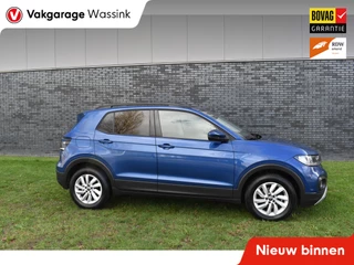 Hoofdafbeelding Volkswagen T-Cross Volkswagen T-Cross 1.0 TSI Life Stoelverwarming Navigatie Automaat Parkeer camera Btw auto Carplay