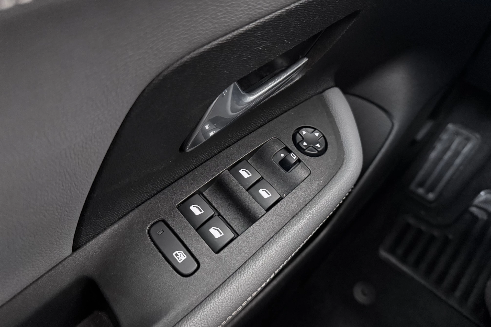 Hoofdafbeelding Opel Mokka-e