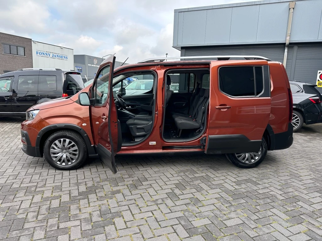 Hoofdafbeelding Peugeot Rifter