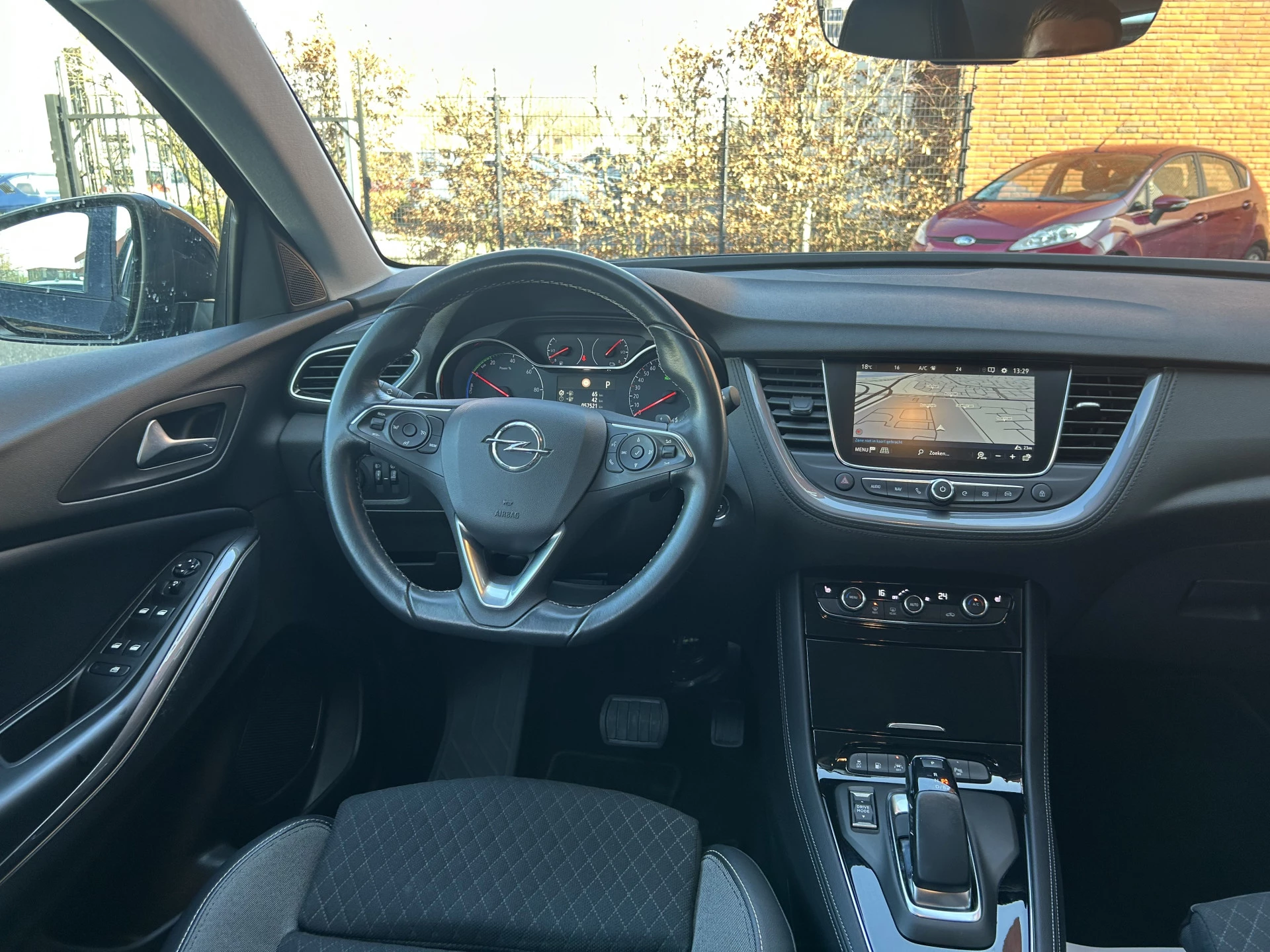 Hoofdafbeelding Opel Grandland X