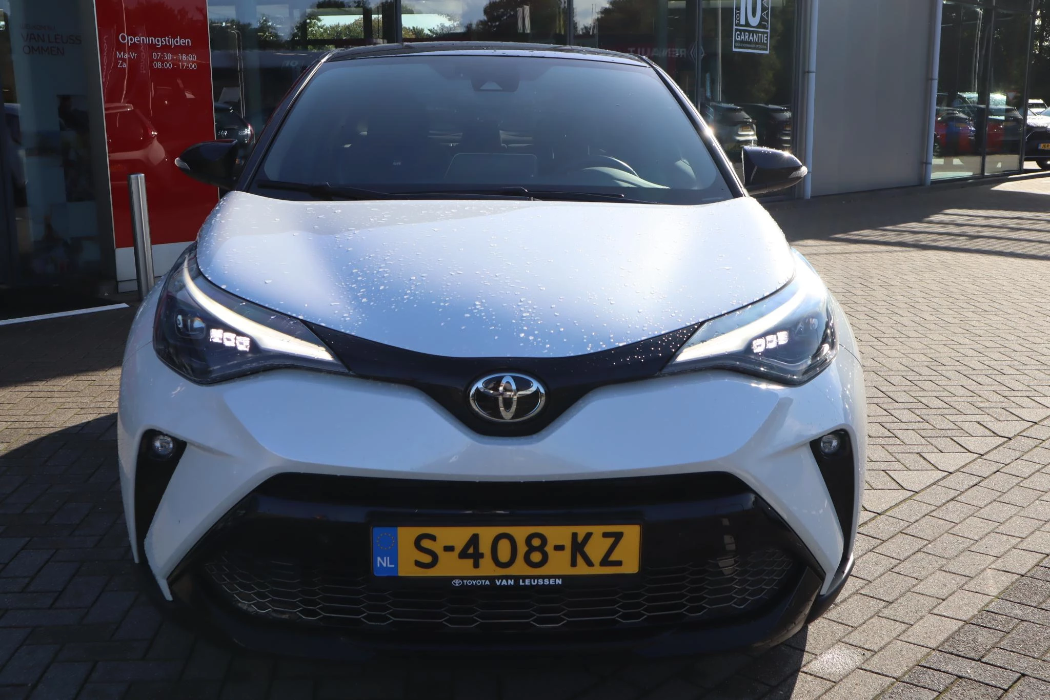 Hoofdafbeelding Toyota C-HR