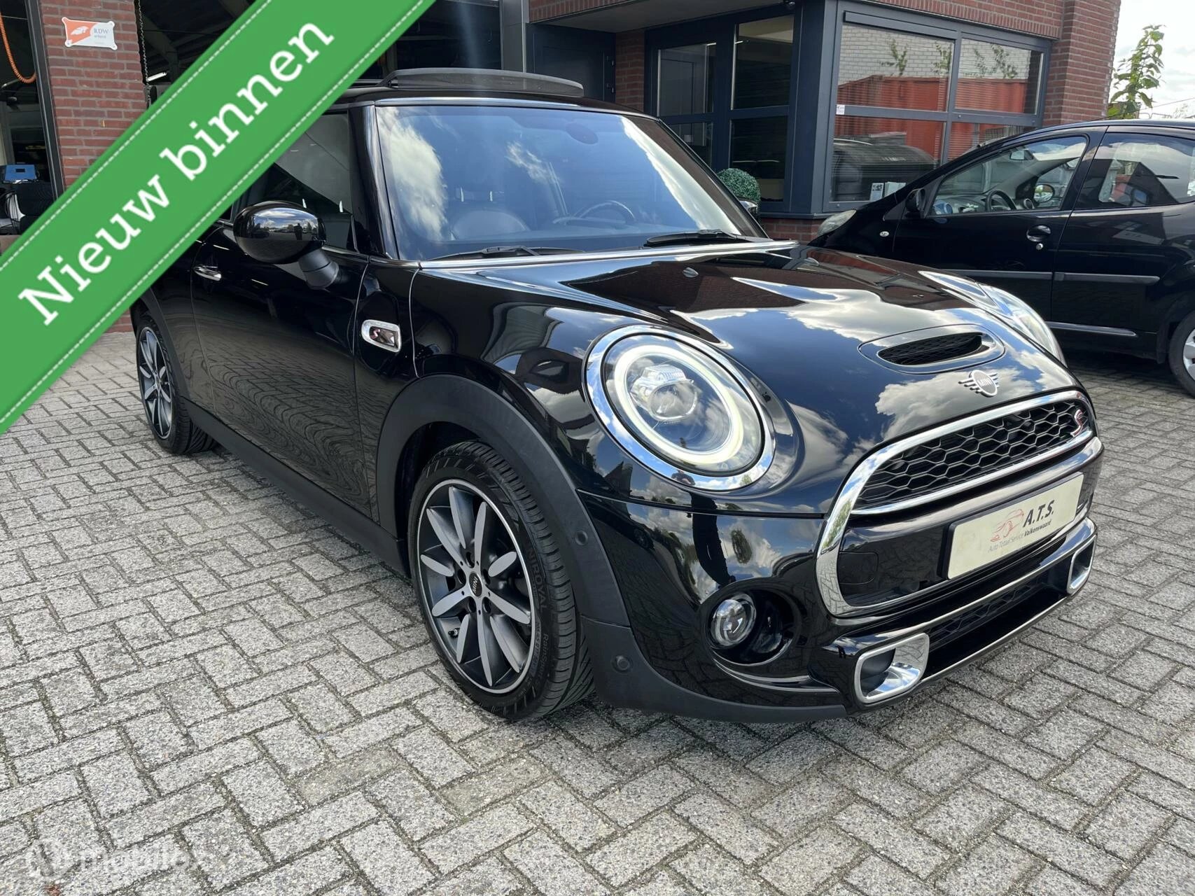 Hoofdafbeelding MINI Cooper S