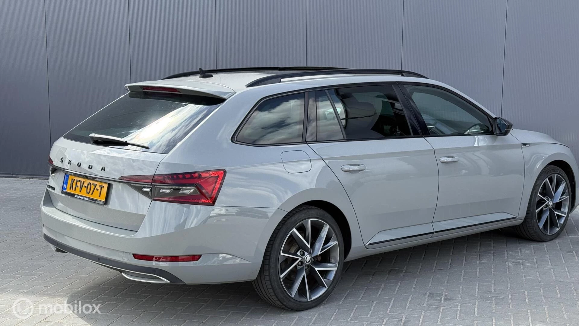 Hoofdafbeelding Škoda Superb