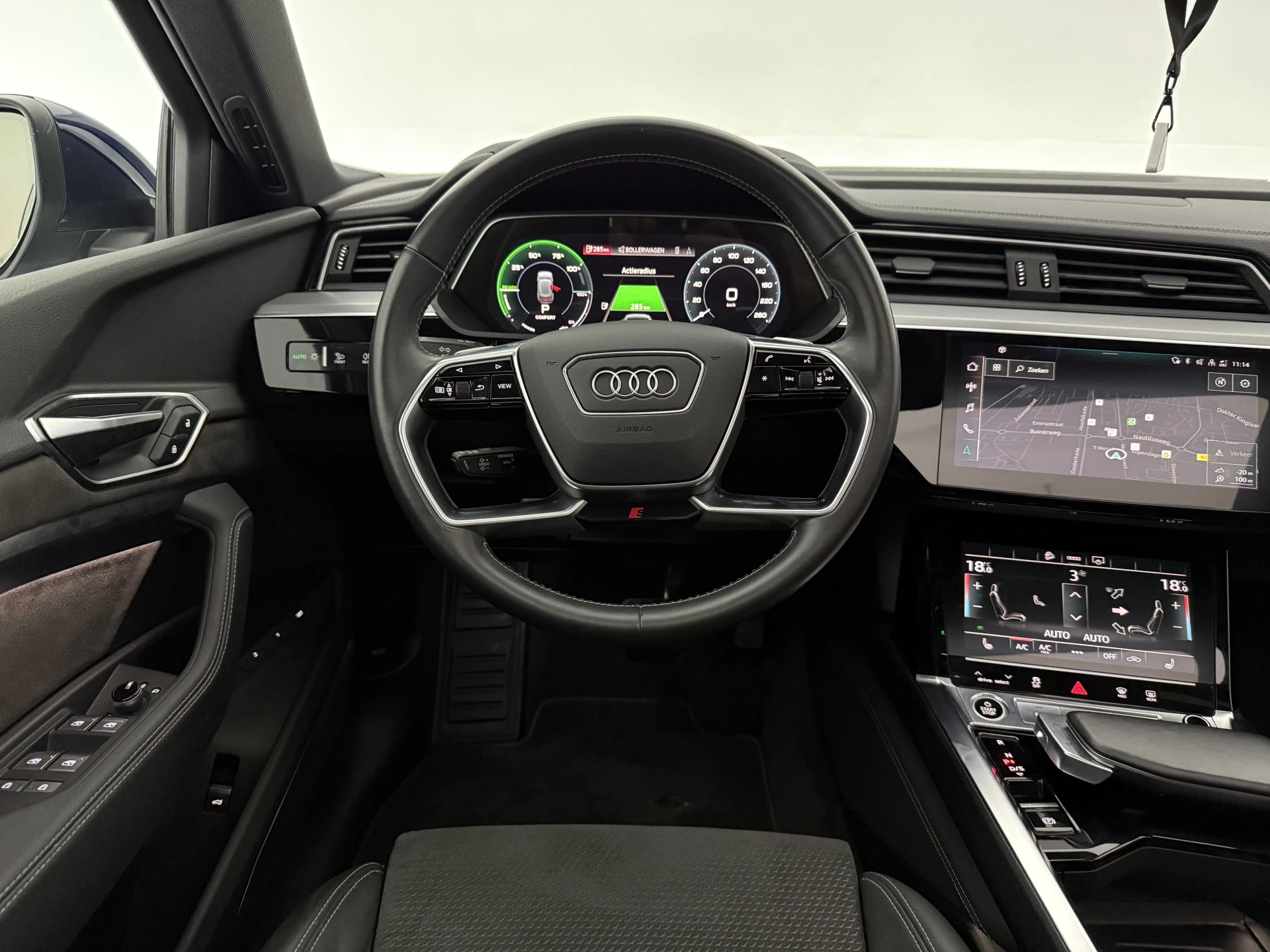 Hoofdafbeelding Audi e-tron