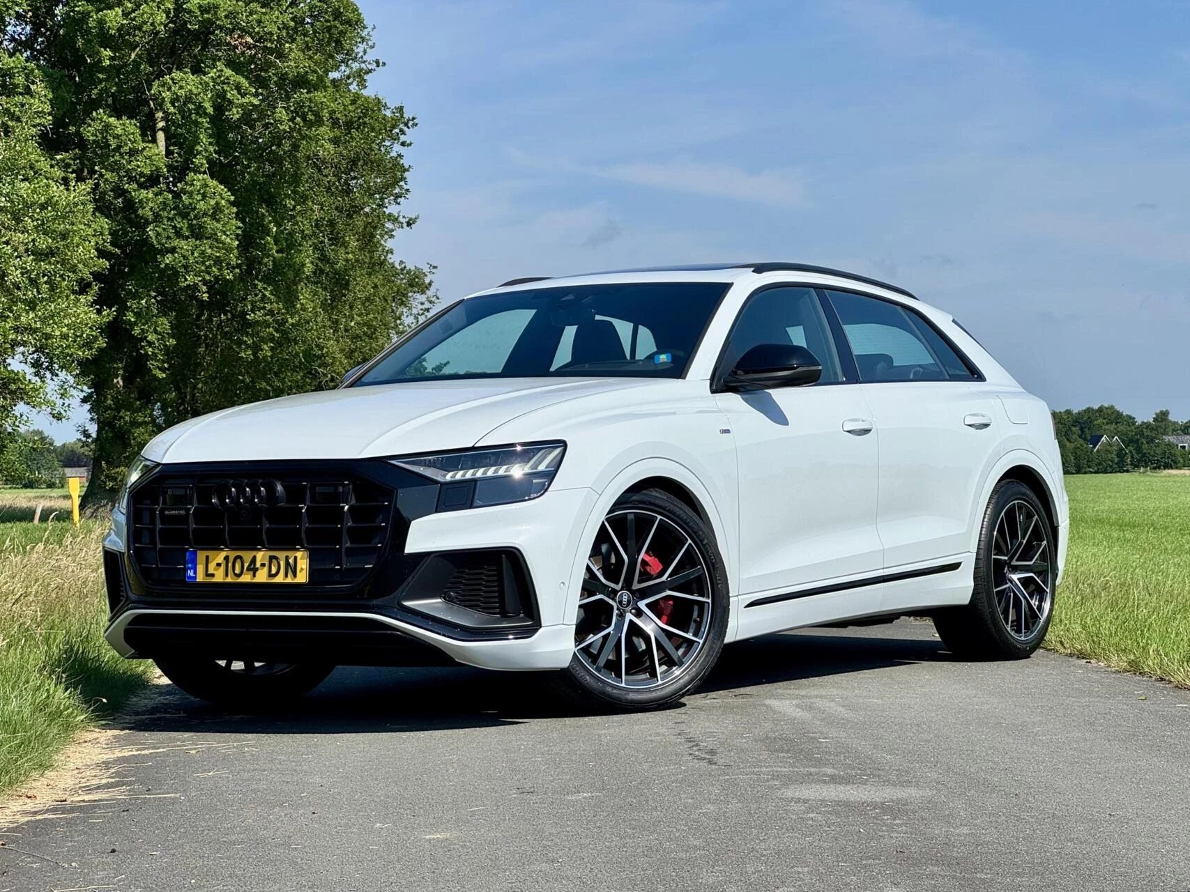Hoofdafbeelding Audi Q8