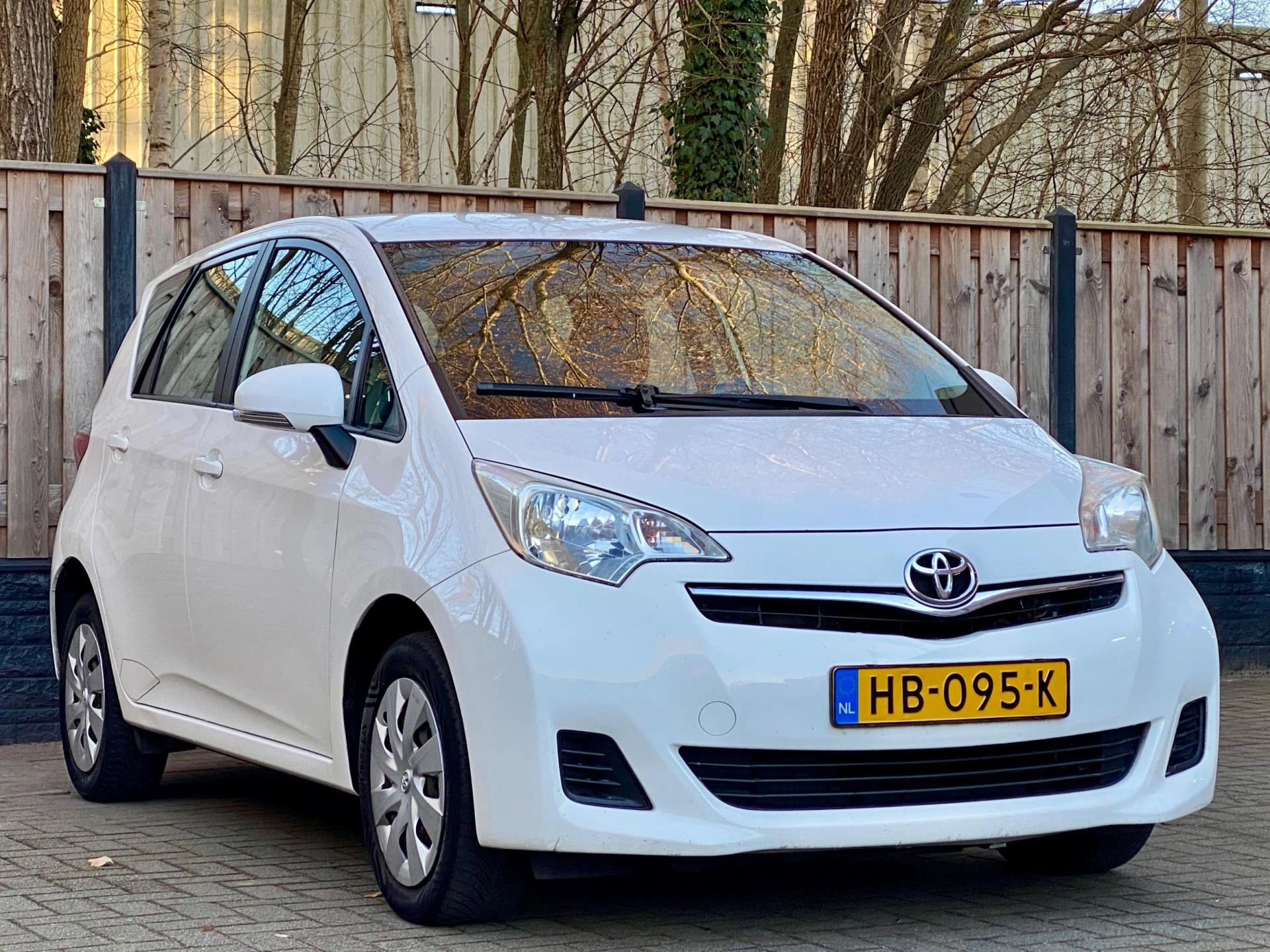 Hoofdafbeelding Toyota Verso-S