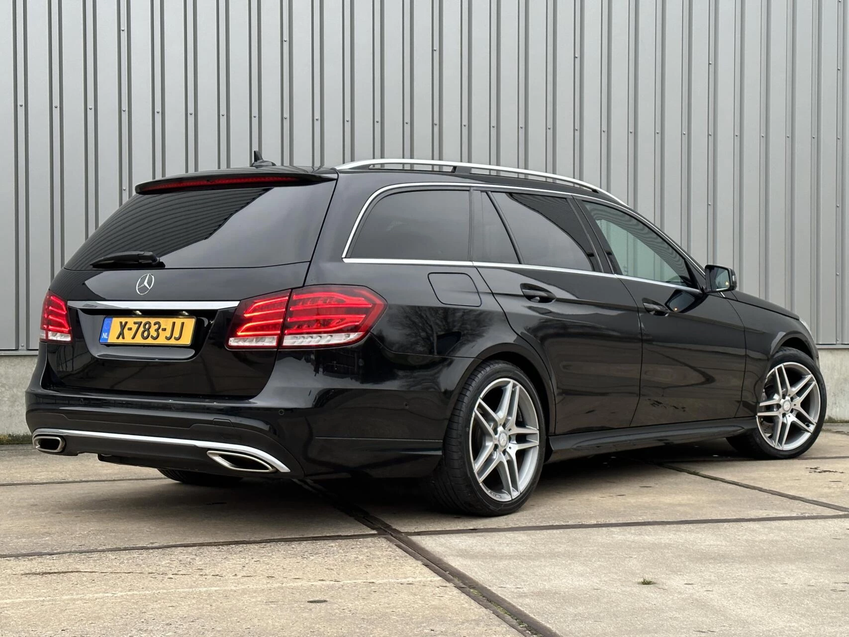 Hoofdafbeelding Mercedes-Benz E-Klasse