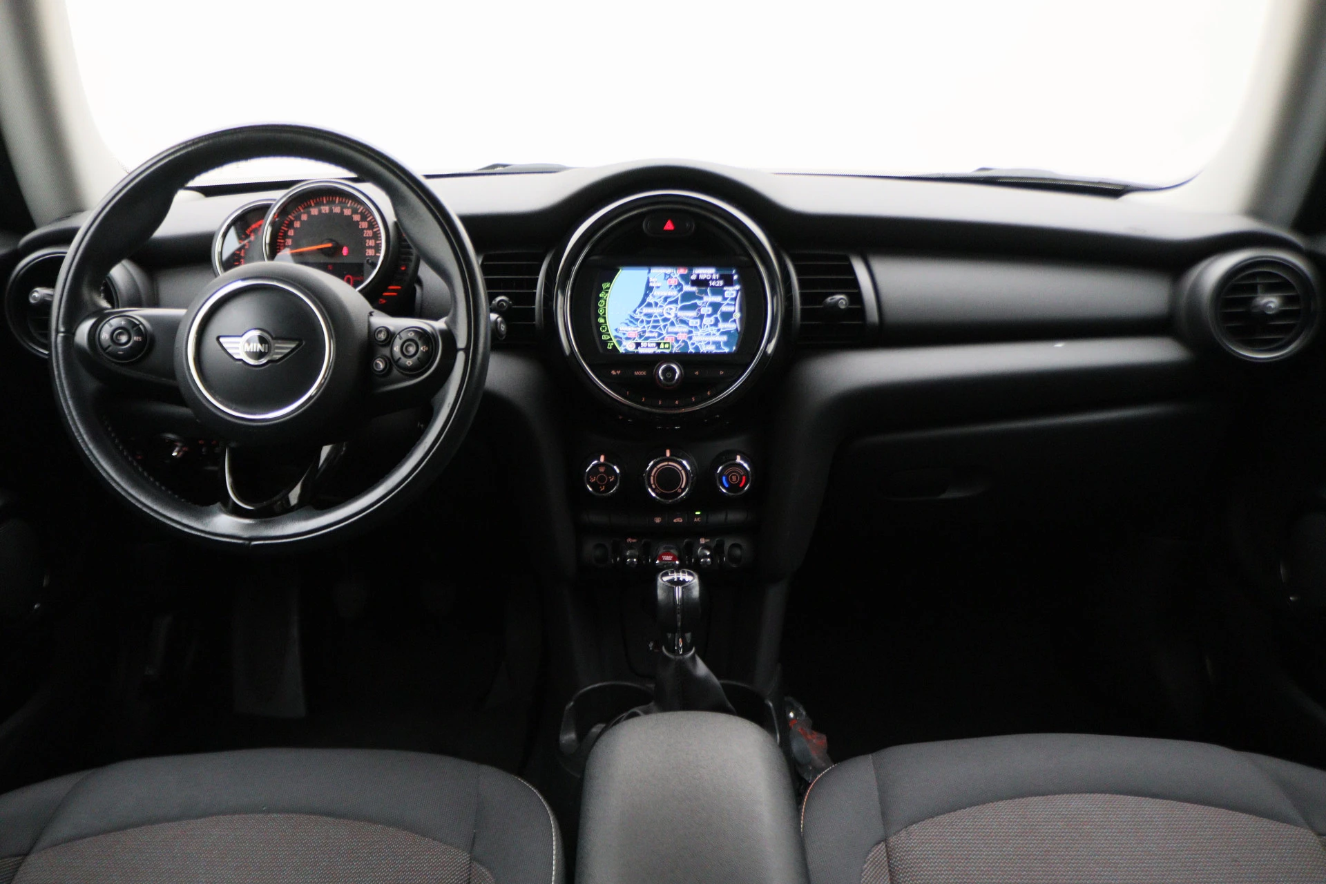 Hoofdafbeelding MINI One