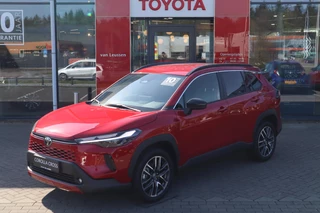 Hoofdafbeelding Toyota Corolla Cross Toyota Corolla Cross HYBRID 140 DYNAMIC NIEUW! ANDROID/APPLE STOEL/STUURVERW. DODEHOEK P-SENSOREN CAMERA