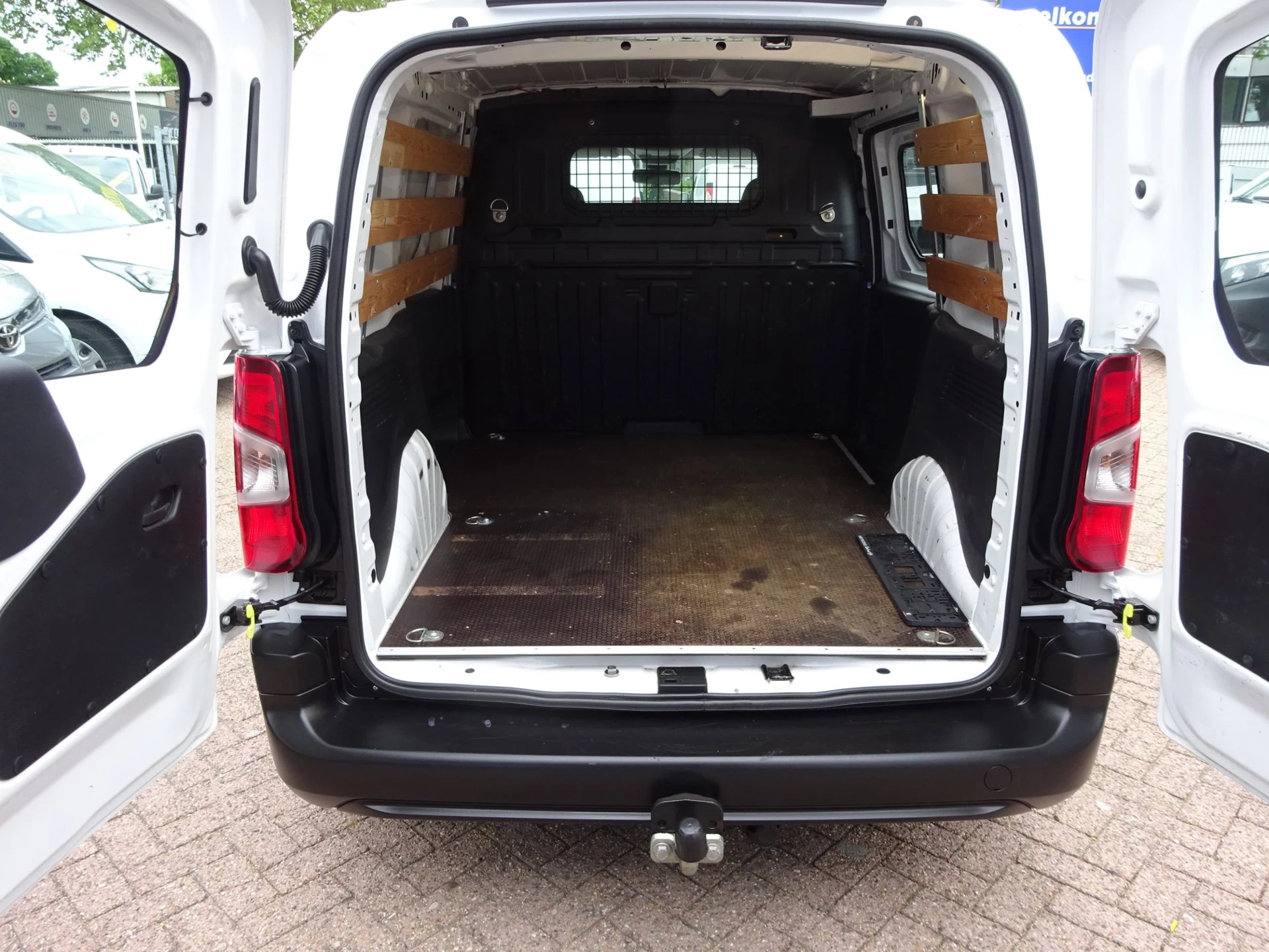 Hoofdafbeelding Peugeot Partner
