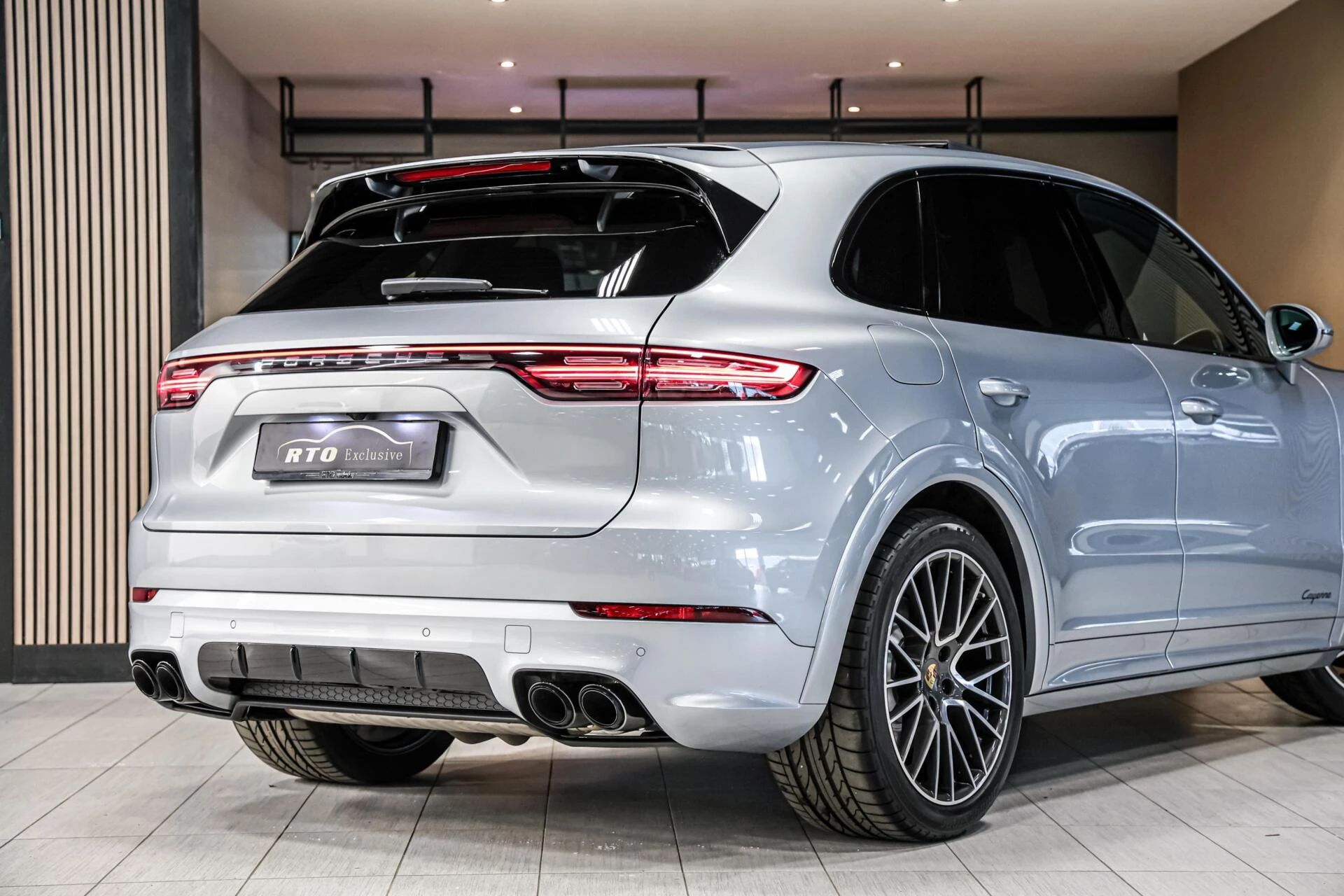 Hoofdafbeelding Porsche Cayenne
