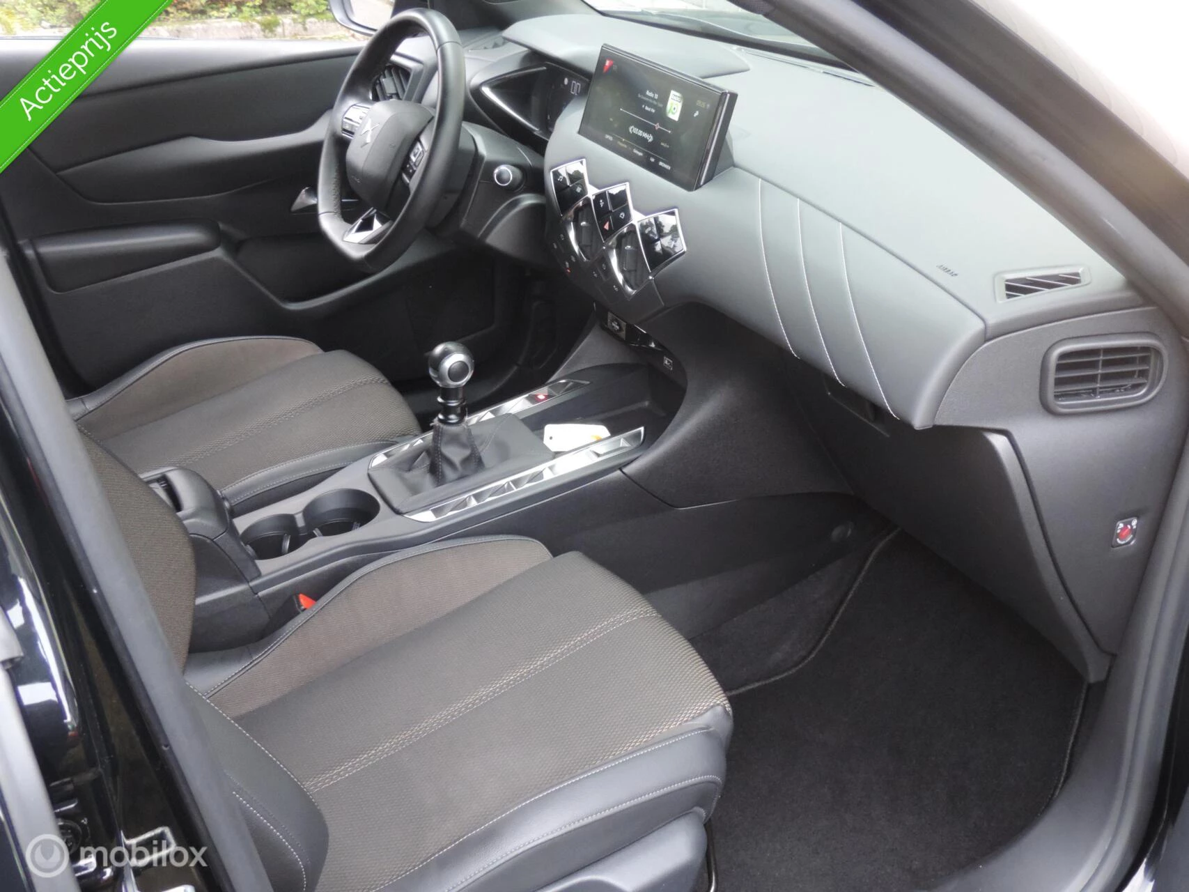 Hoofdafbeelding DS DS 3