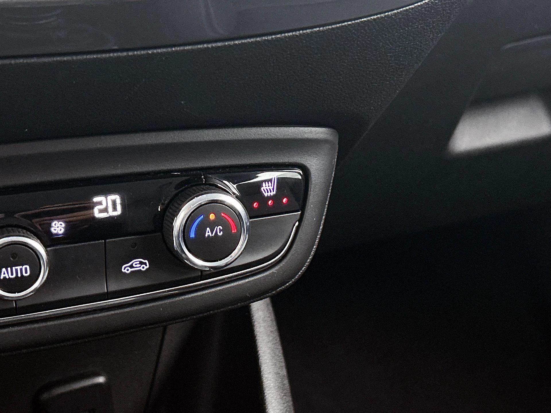 Hoofdafbeelding Opel Crossland